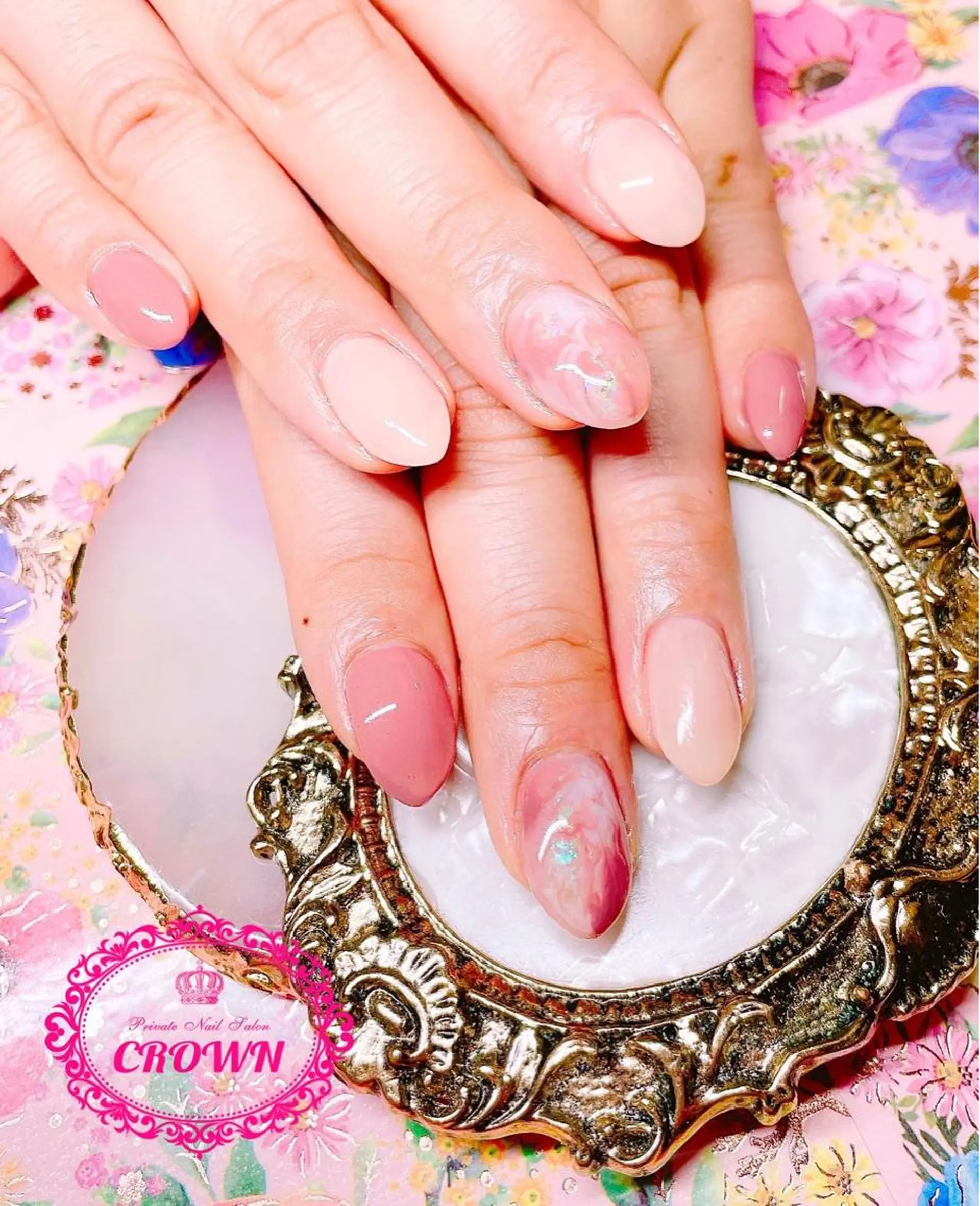 ネイル CROWN プライベートサロンのネイルデザイン
