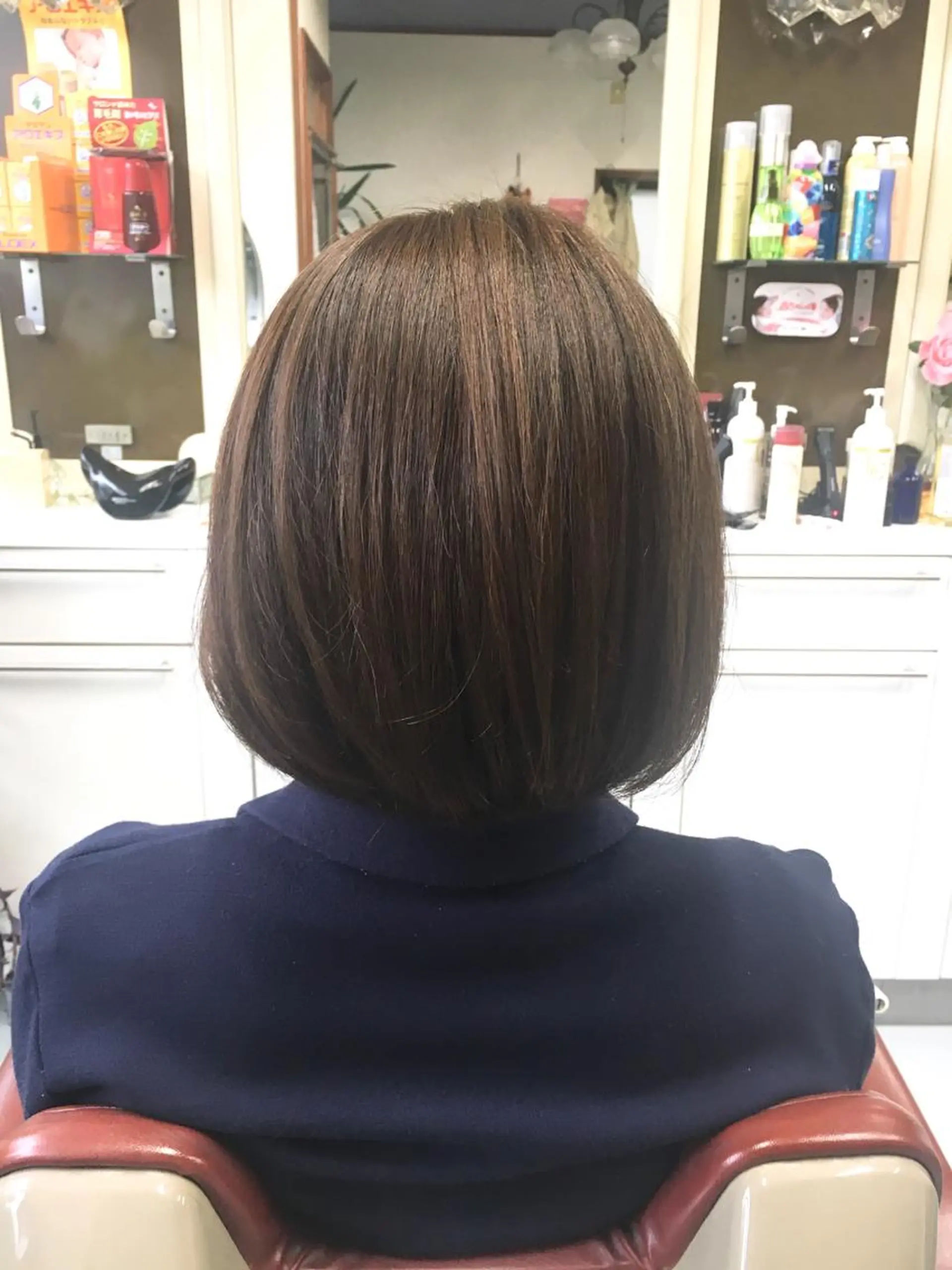 ショート カラー 透明感カラー ストウ ナナエのヘアスタイル