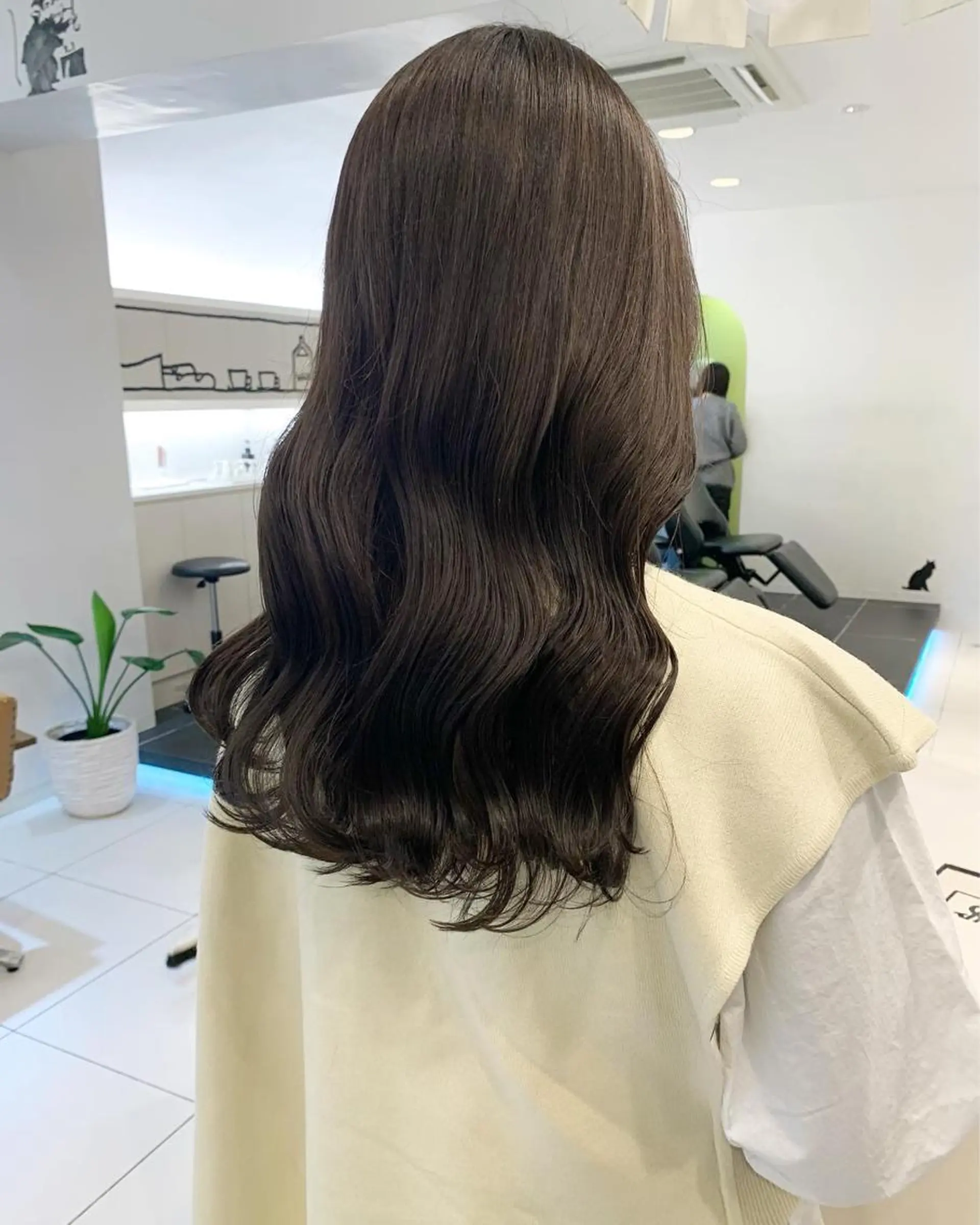 ロング カラー moeka レイヤー /艶カラー/韓国のヘアスタイル