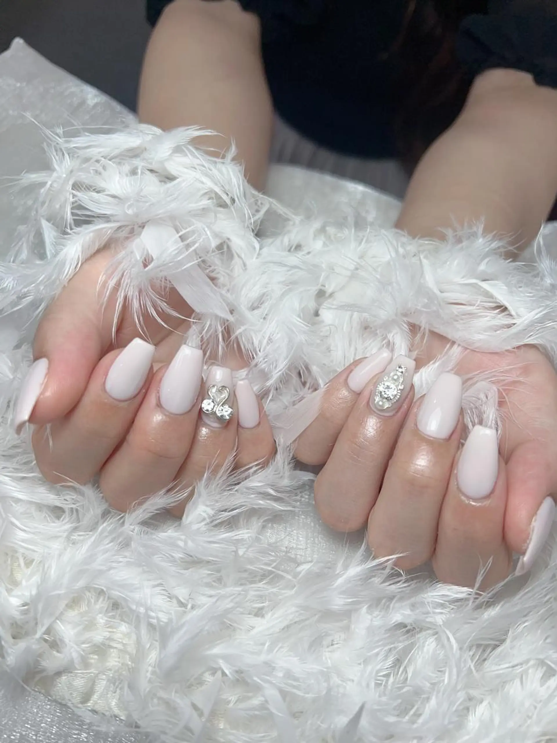 ネイル DEMAIN- 🕊️のネイルデザイン