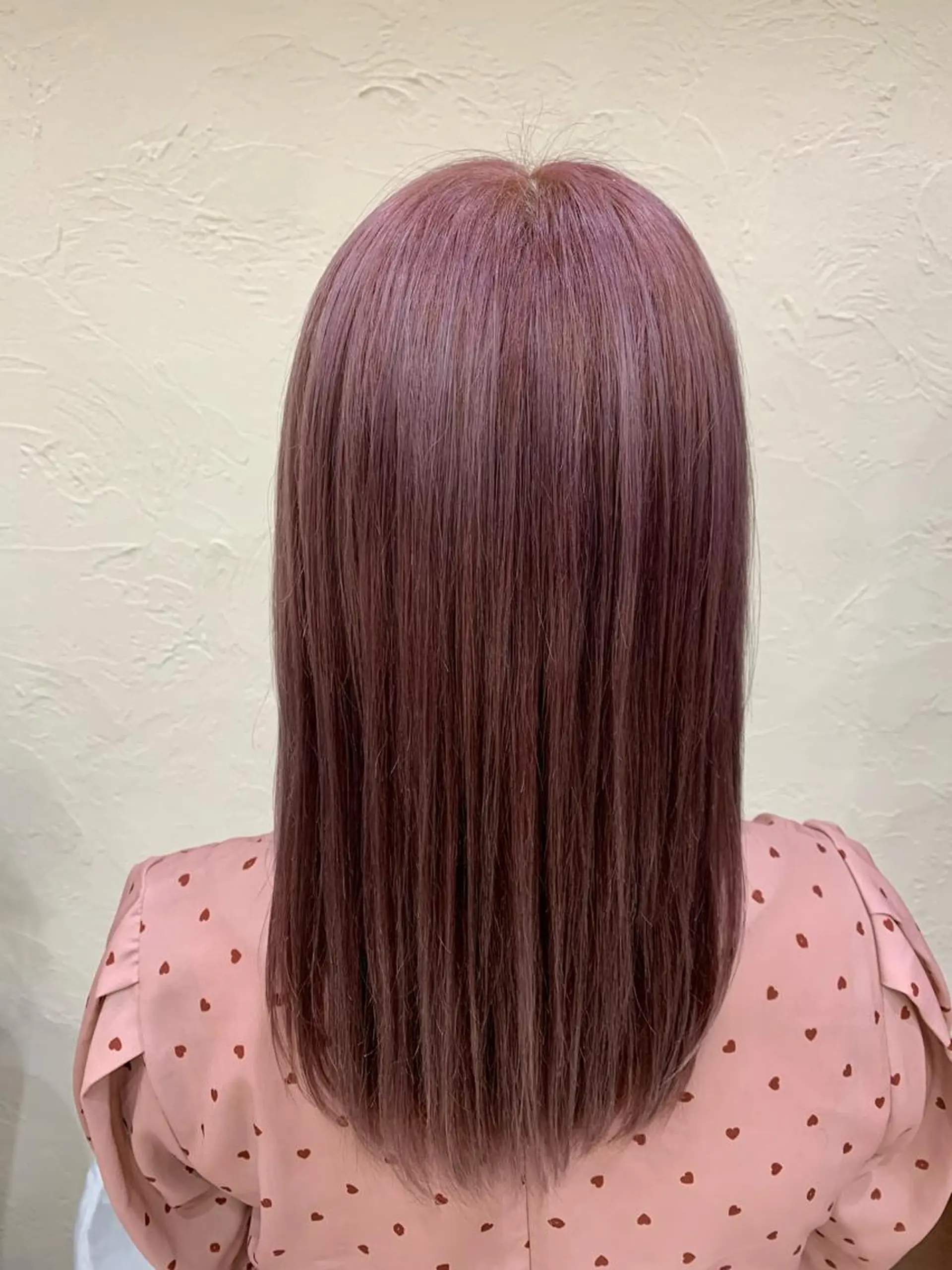 セミロング in'dexhair U所属・ブリーチ🌈ハイトー ンカラー ✨アニカ✨のヘアスタイル