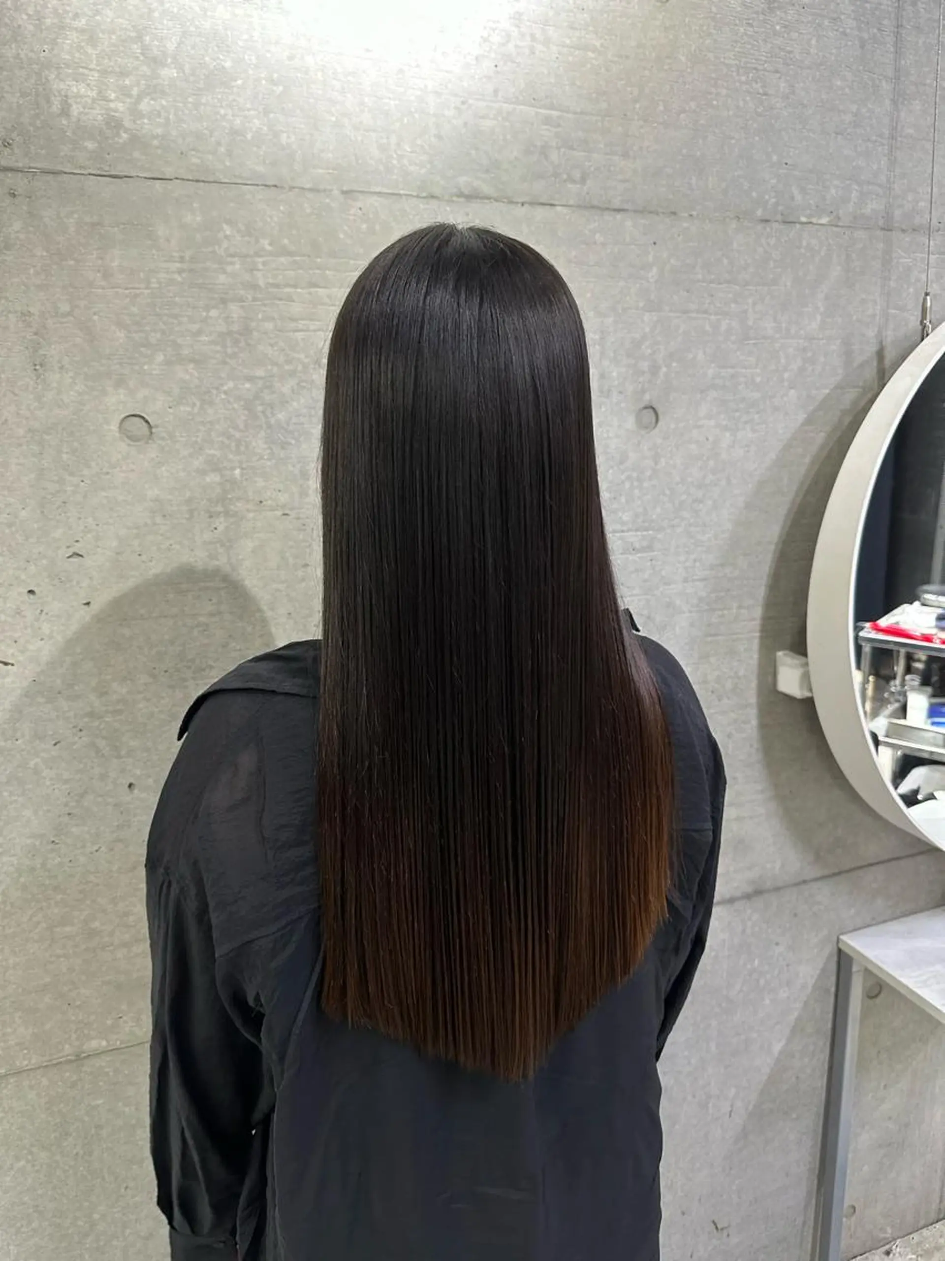 ロング 髪質改善 トリートメント 酸熱トリートメント ✴︎TO-MA✴︎ レッドカラー/透明感のヘアスタイル