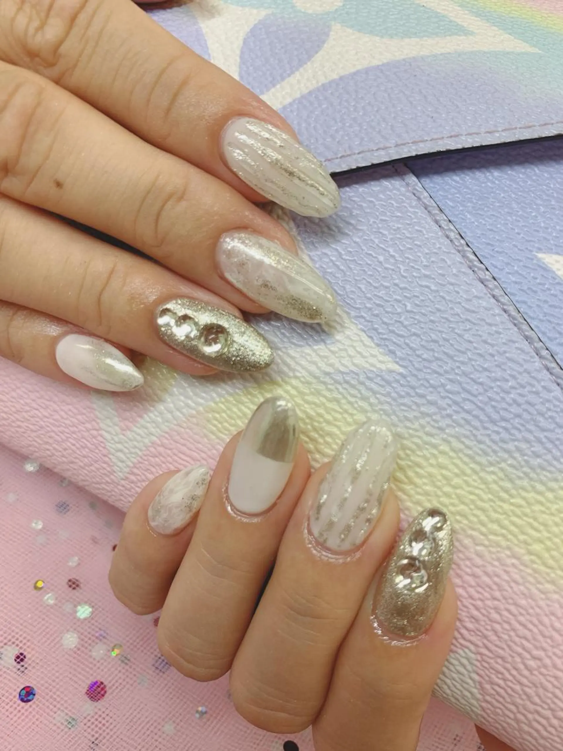 ネイル 🦋ネイルサロン ブラン🌈ゆりのネイルデザイン