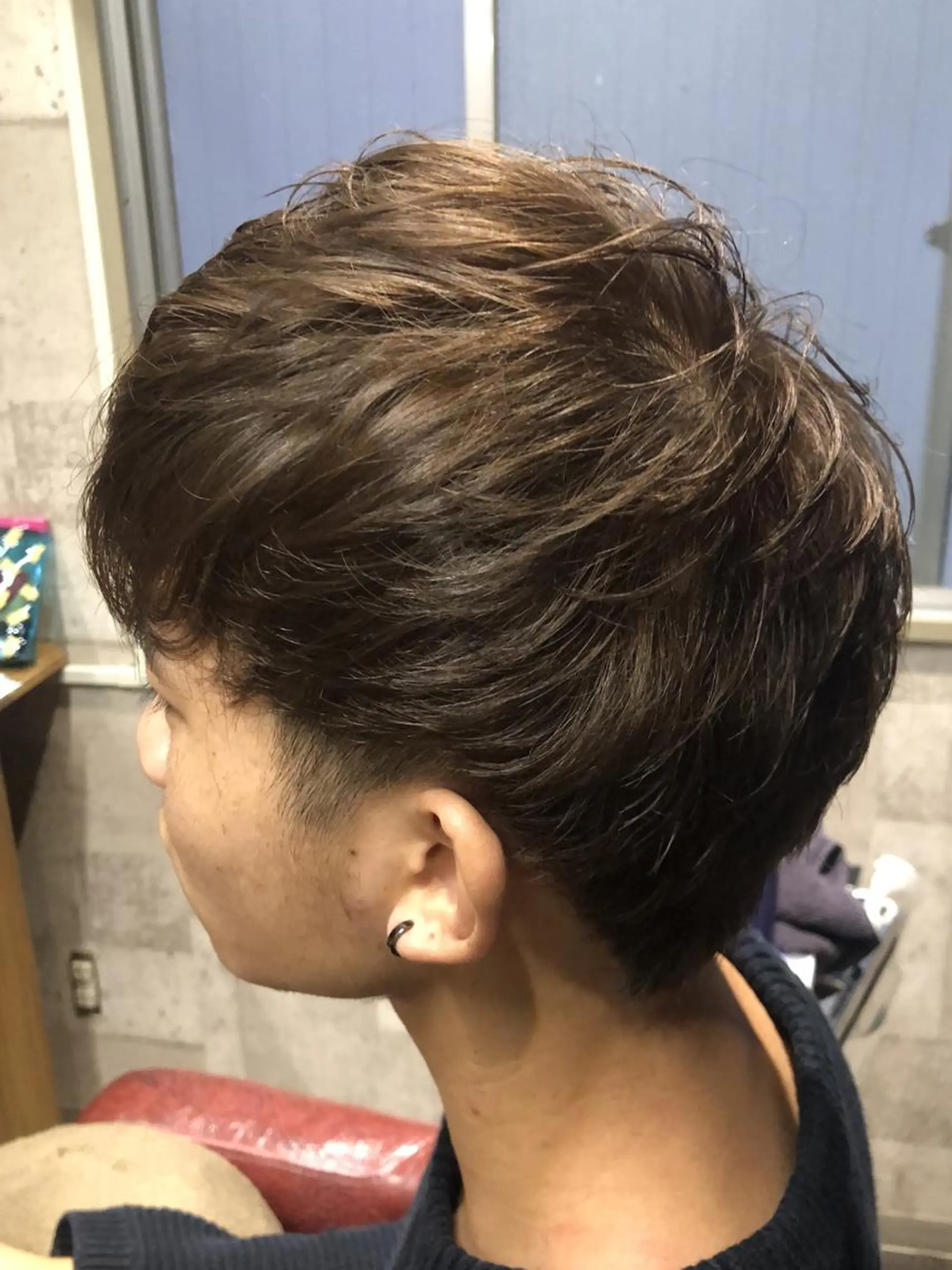 カラー メンズ EYEstylist ·ai MOERIのマツエク・マツパデザイン