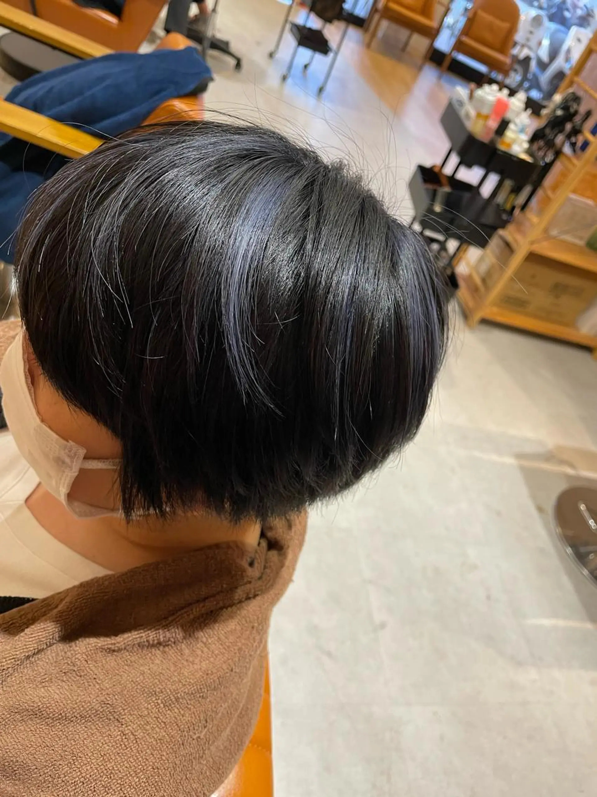 ショート ヘアカラー 中田 サヤカのヘアスタイル
