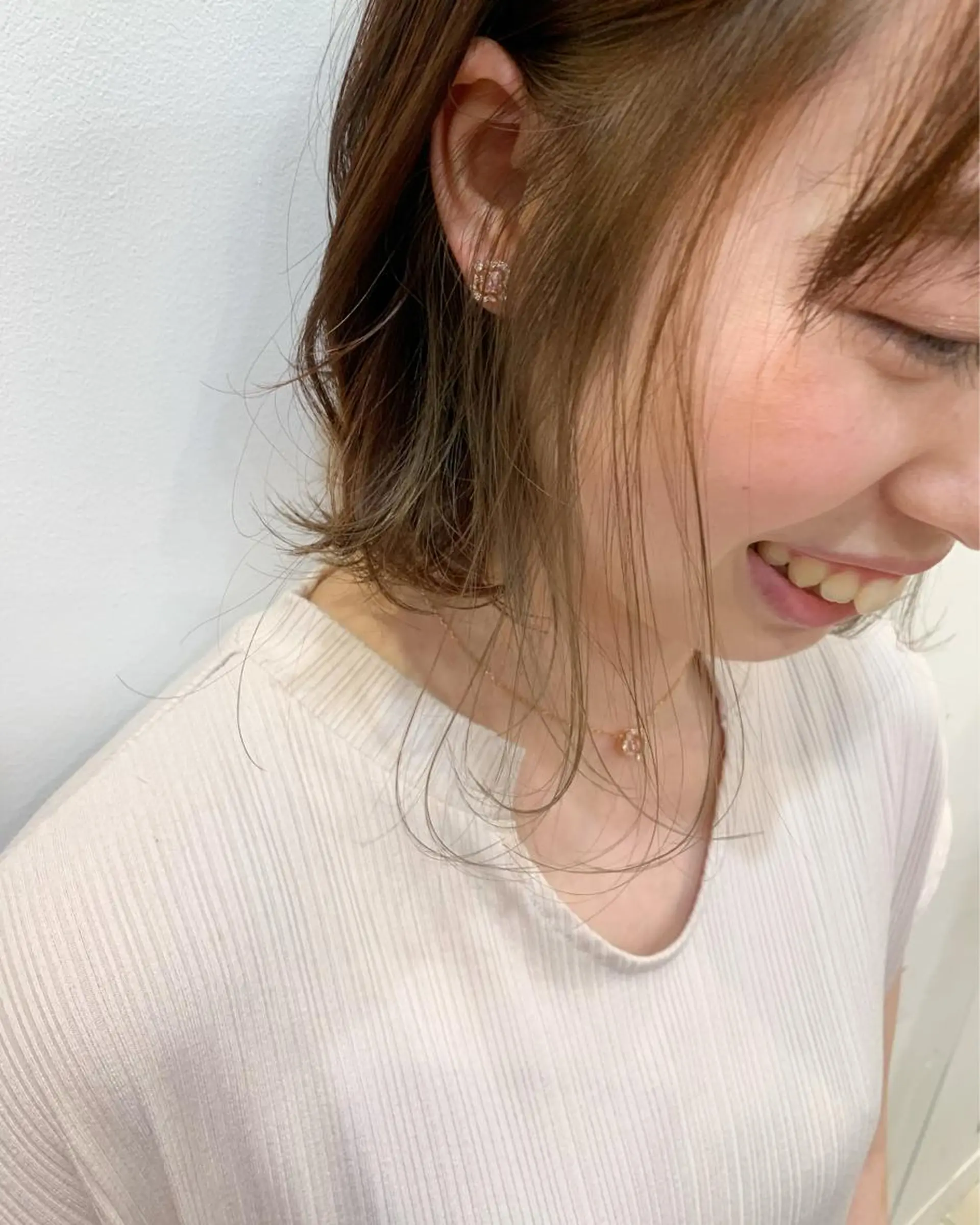 ミディアム カラー ヘアアレンジ インナーカラー 透明感color 🥣suzunaのヘアスタイル