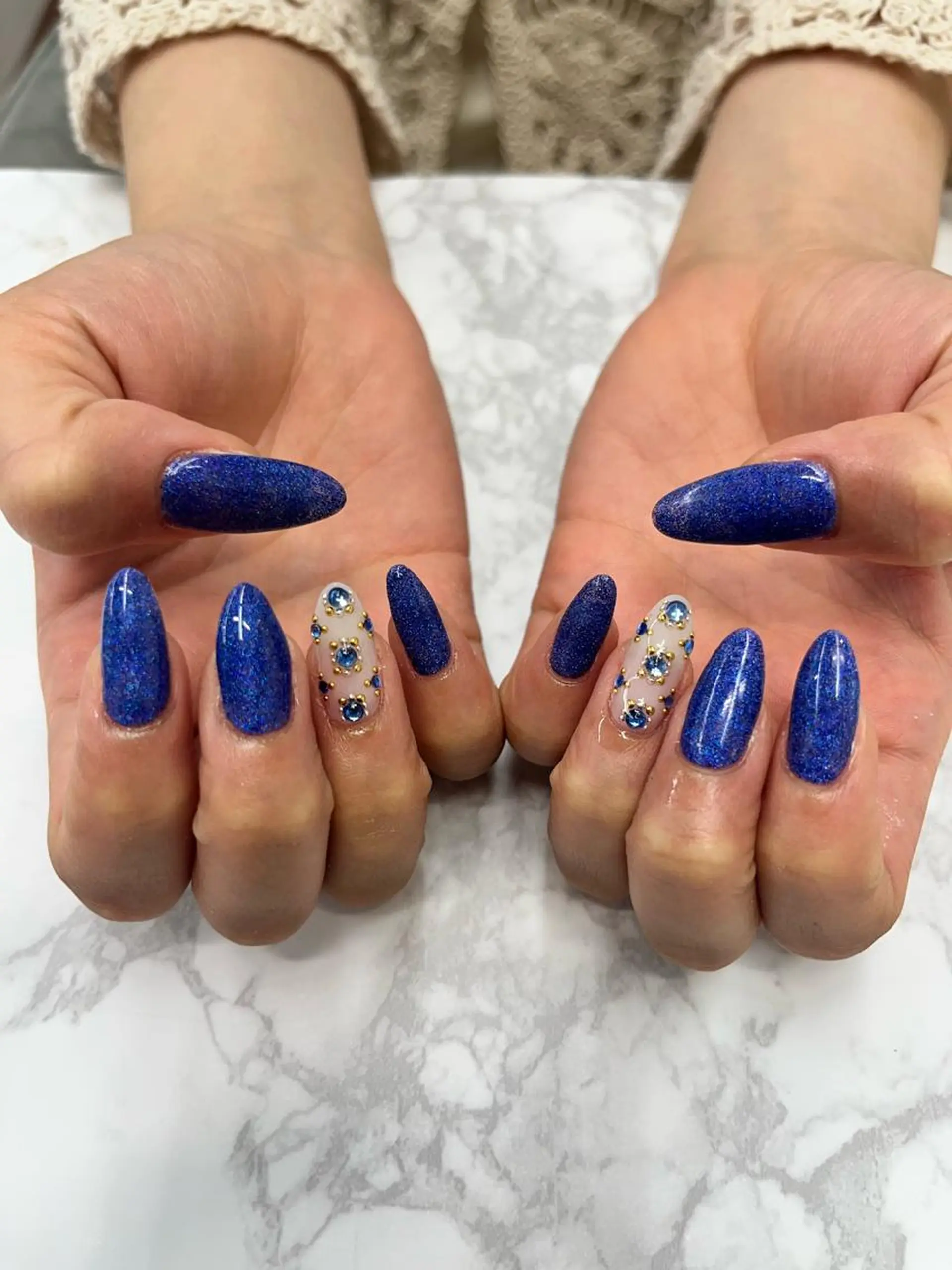 ネイル éclat-nail salon-所属・松本 ゆみかのネイルデザイン