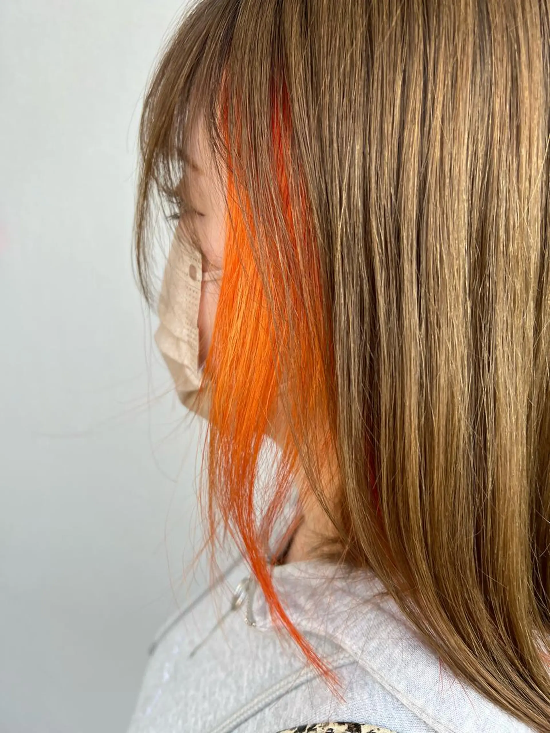 ミディアム カット ヘアカラー APREKO SAYAKAのヘアスタイル