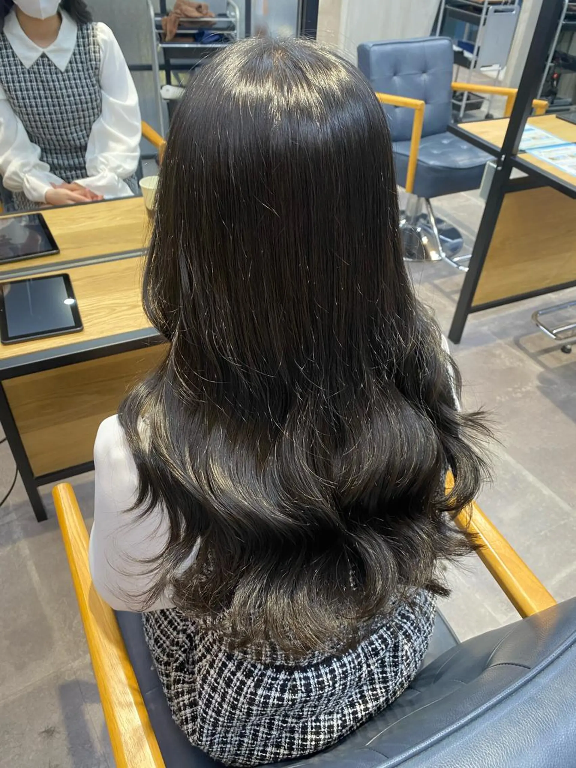 セミロング カラー 韓国×髪質改善カラー 💎hinaのヘアスタイル