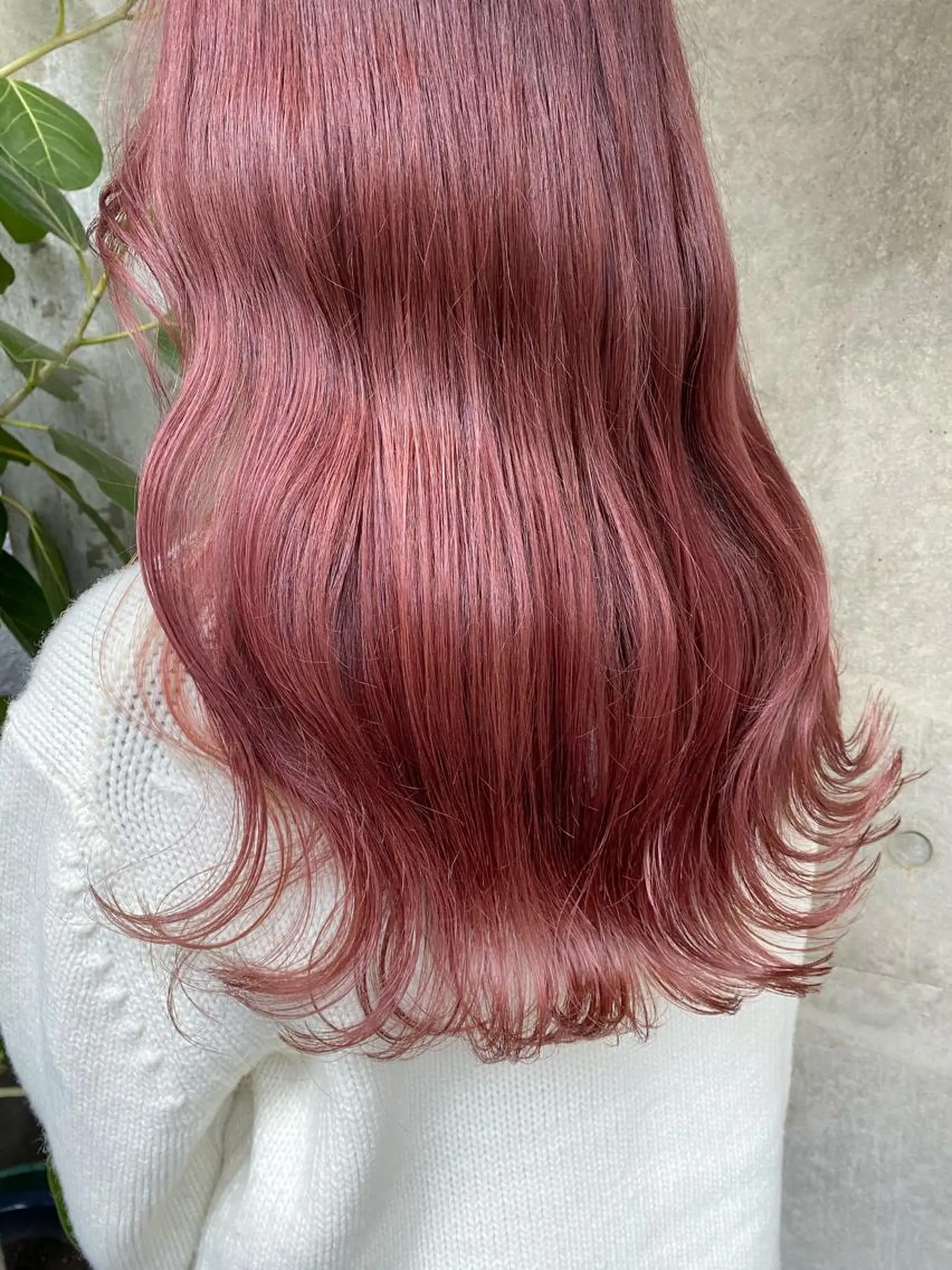 ロング カラー ピンクカラー 韓国風ヘア clomus所属・YUKA艶髪 🌸寛ぎ部屋のヘアスタイル