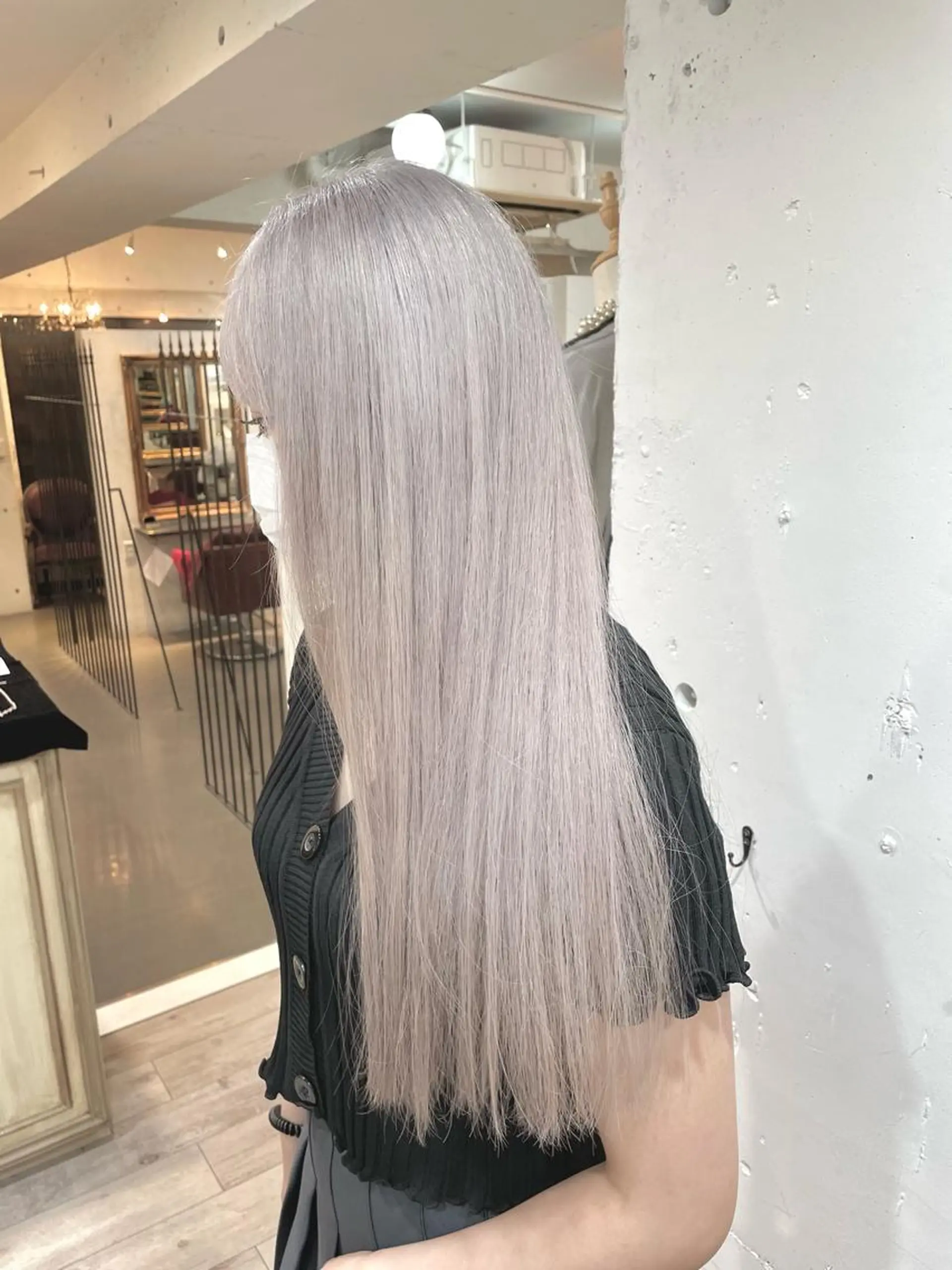 ロング カラー ヘアカラー カラーが上手い 辻悠月のヘアスタイル