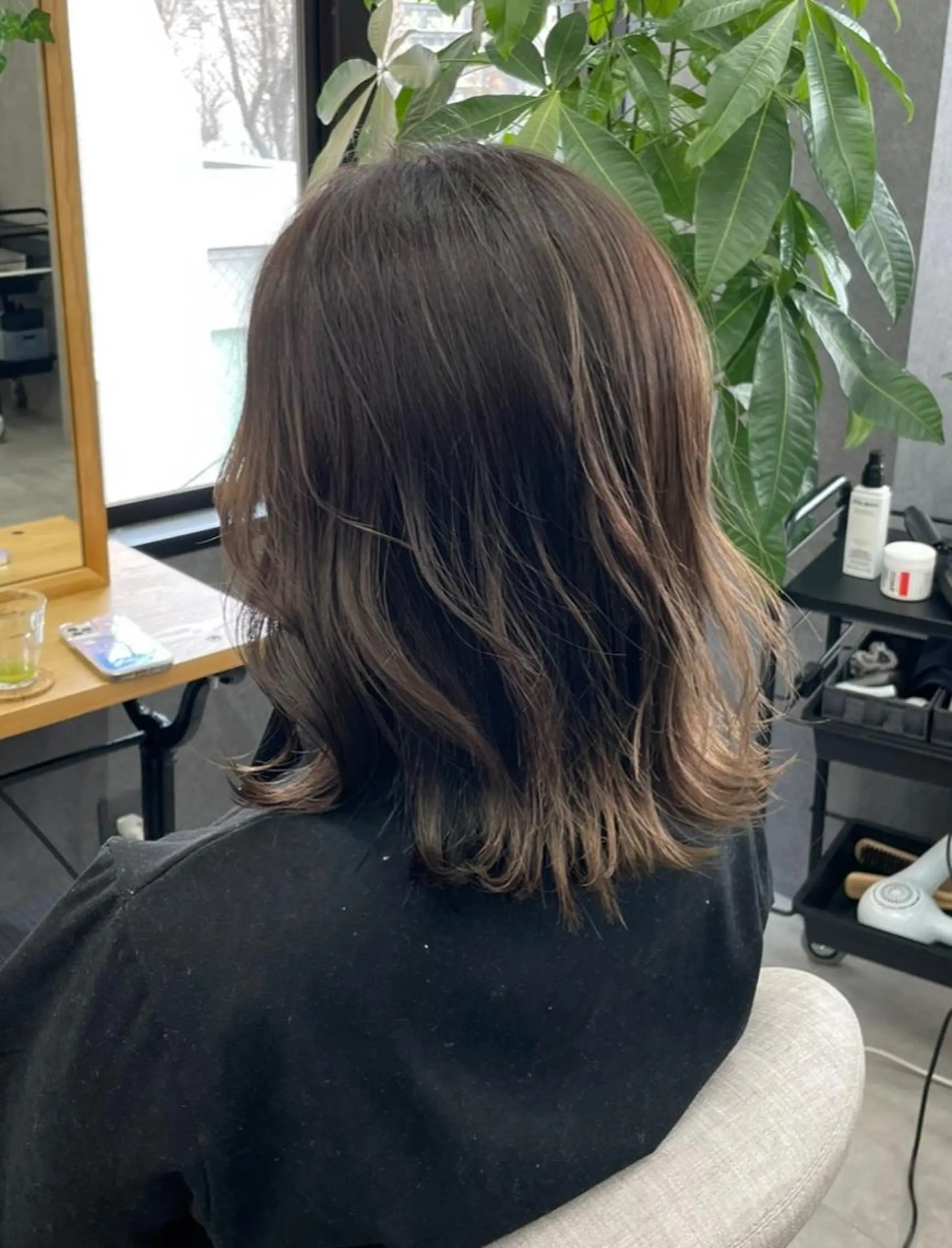 ミディアム カラー FRAME spa&hair room博多店【フレーム】所属・髪質改善｜顔周り｜博 多｜川上智也のヘアスタイル