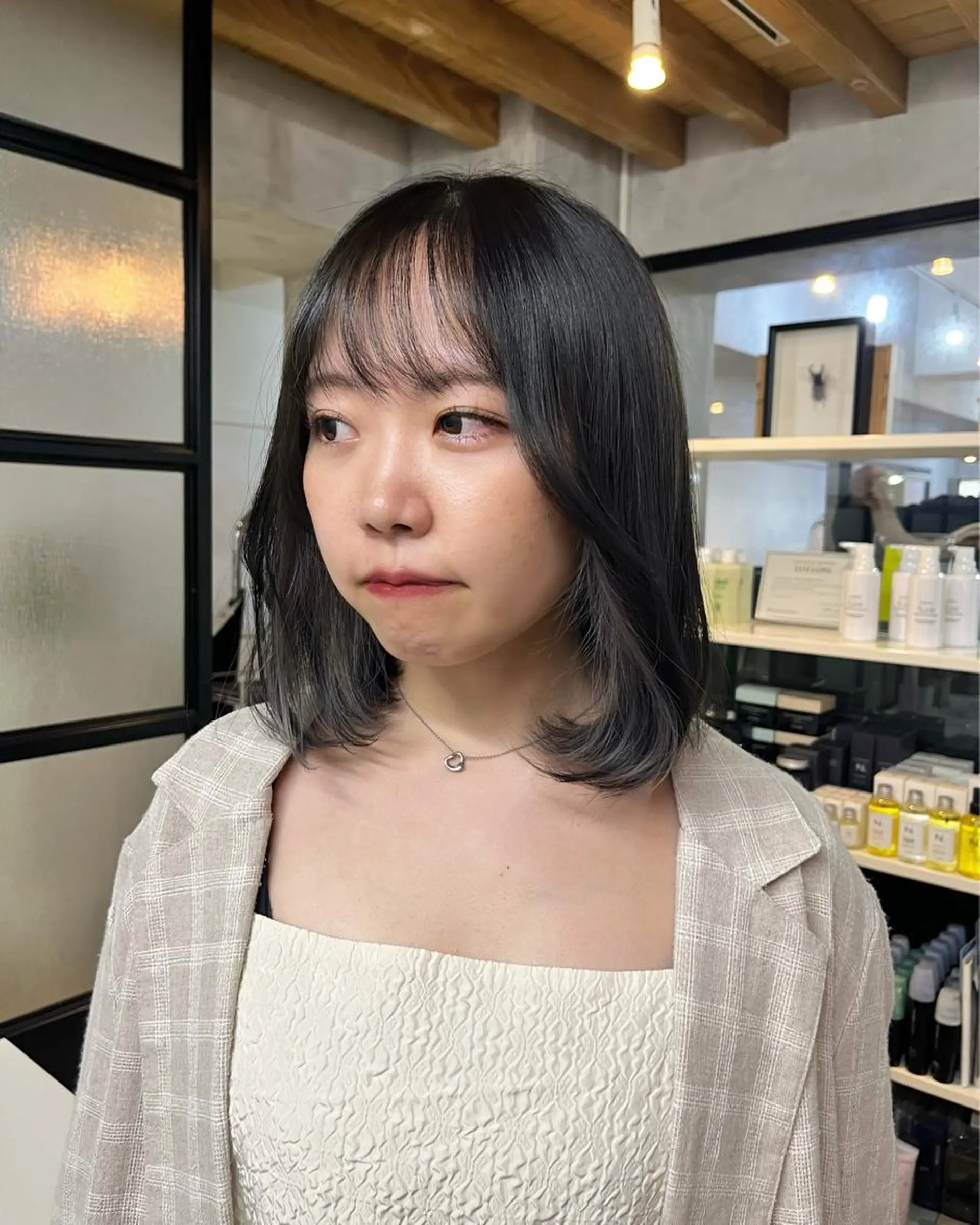 ミディアム カラー 髪質改善／縮毛矯正 関根青葉のヘアスタイル