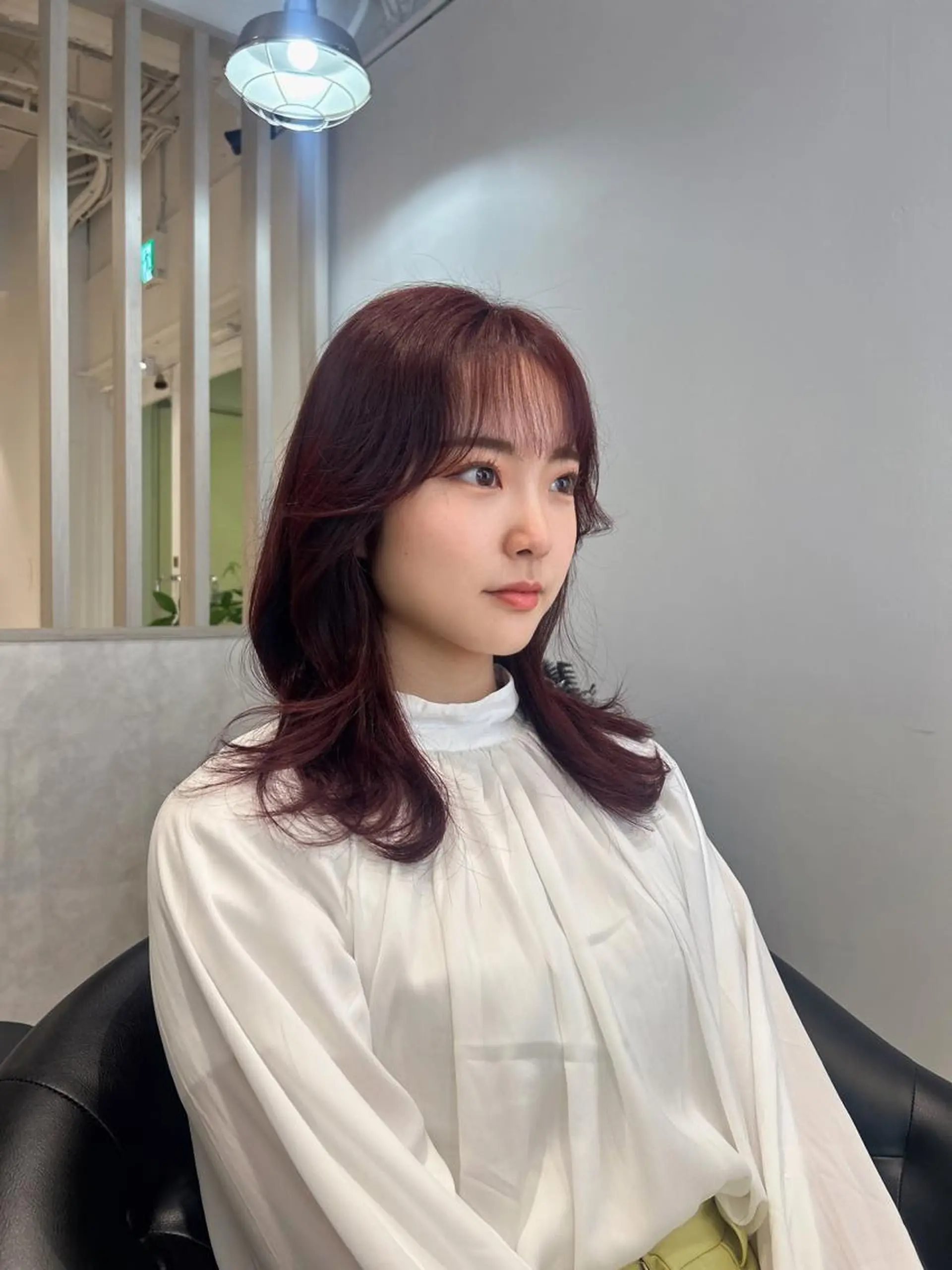 セミロング カラー ヘアカラー トリートメント &chaLme   心斎橋所属・emi/髪質改善/ 韓国風/艶カラーのヘアスタイル