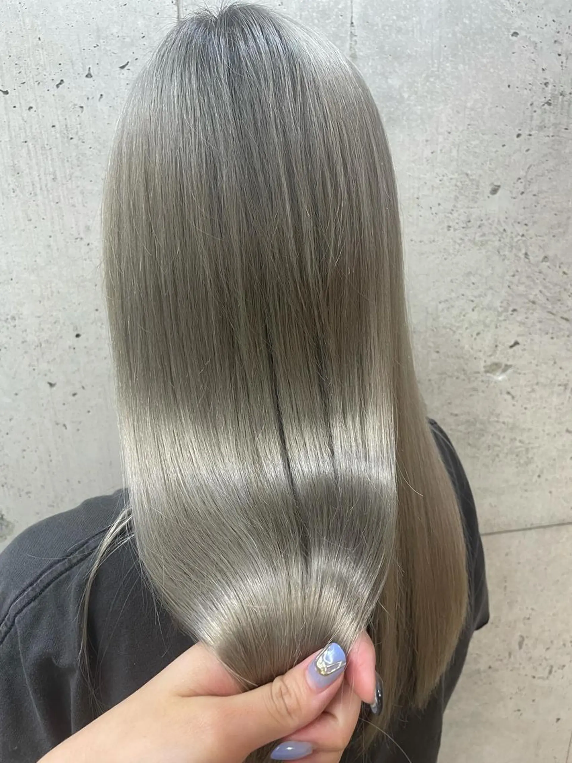 ロング トリートメント youres hair 髪質改善トリートメント&ヘッドスパ  新宿三丁目店【ユアーズヘア】所属・🦋透明感カラー 👑NODOKA🦋のヘアスタイル