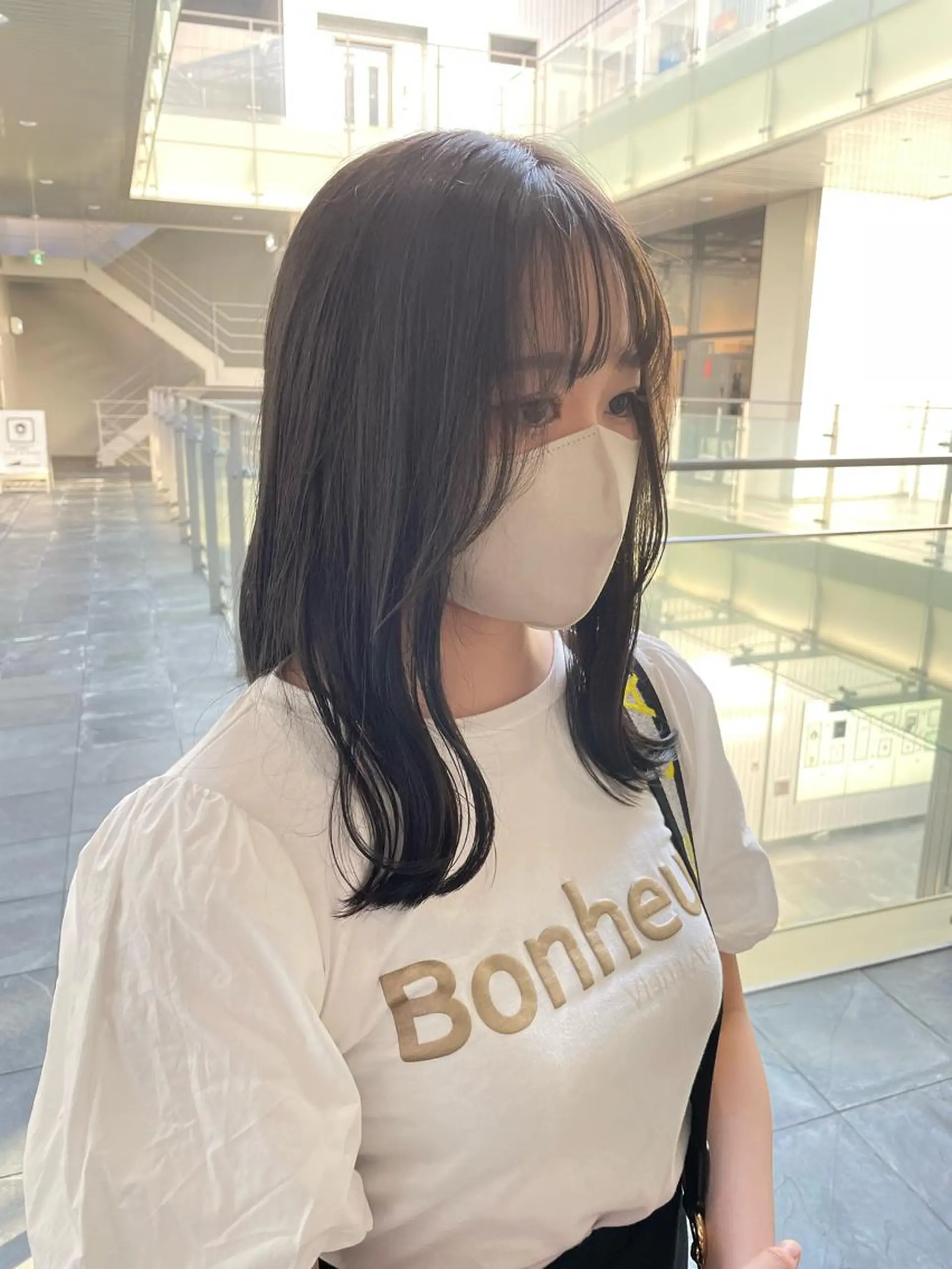 ミディアム 栄　mighty by H所属・不破一輝/栄/矢場町 ボブ/レイヤー/艶髪のヘアスタイル