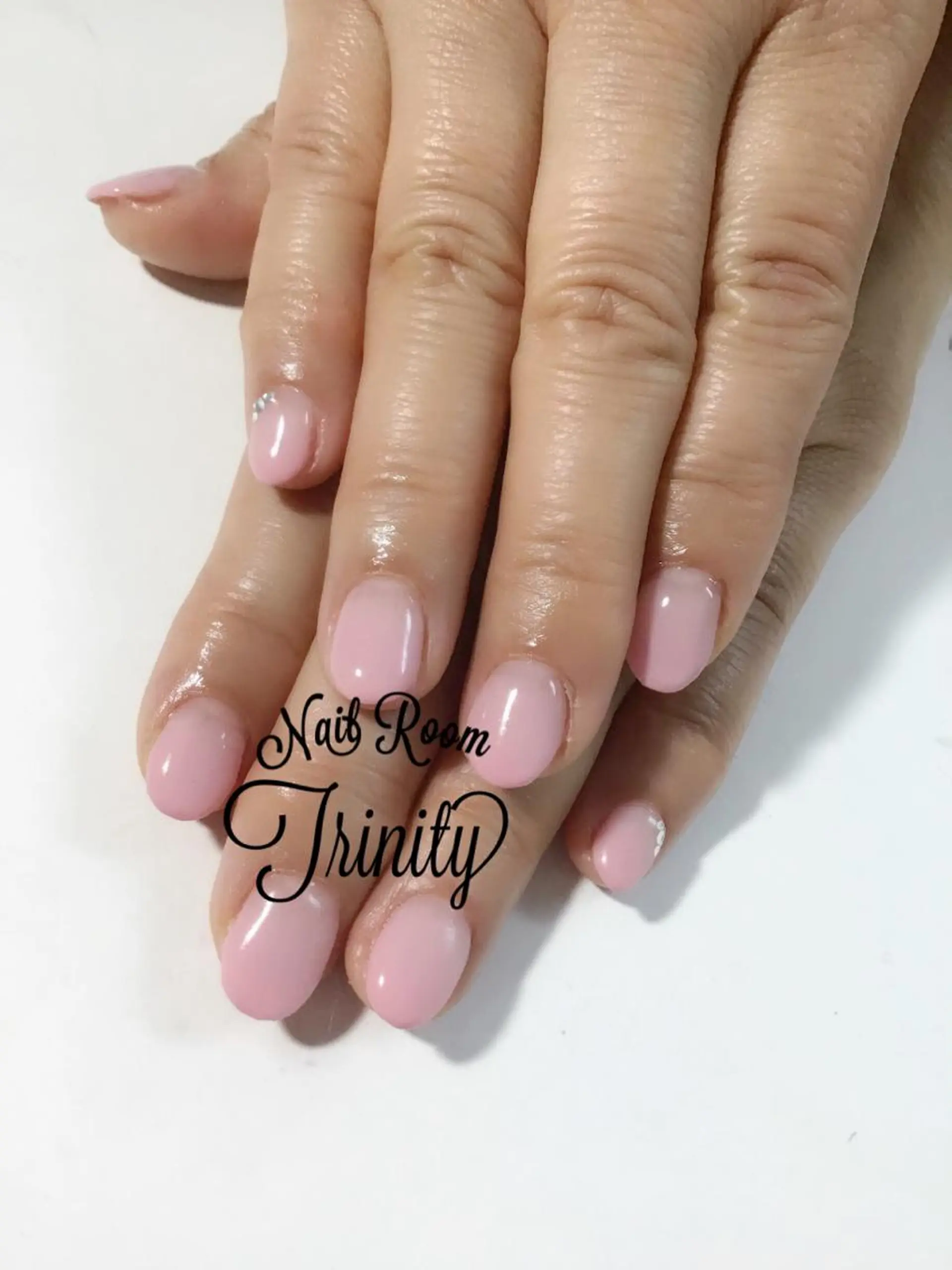 ネイル Trinity staffのネイルデザイン