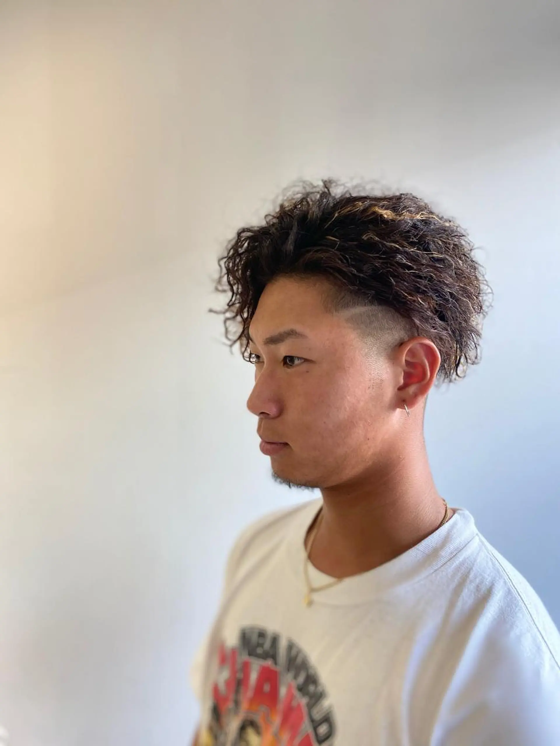 ショート パーマ メンズ HAIRS YOSHIOKA所属・ヘアーズヨシオカ MENSヒゲ脱毛のエステ・リラクイメージ