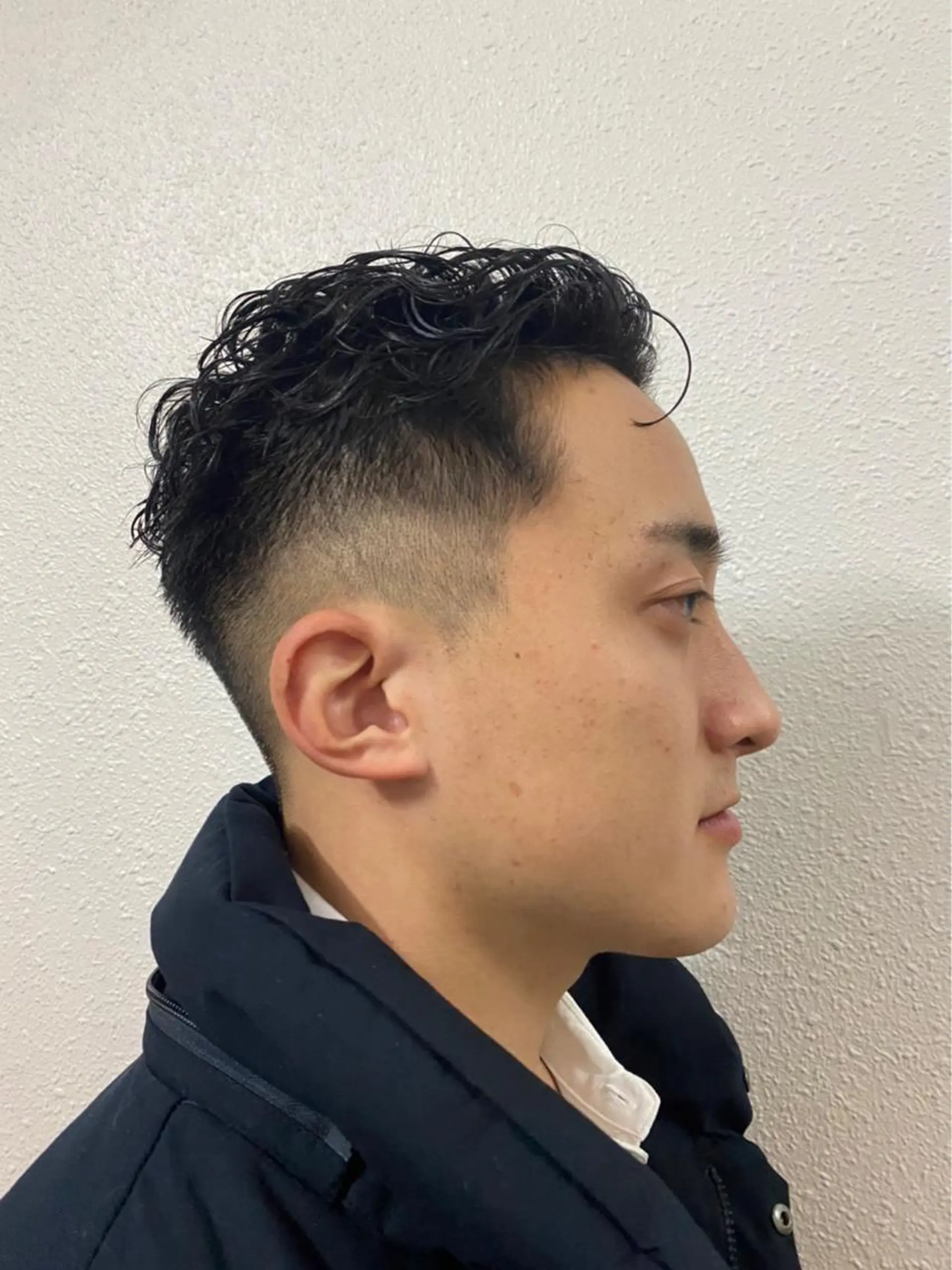 パーマ メンズ 糟谷 慈英のヘアスタイル