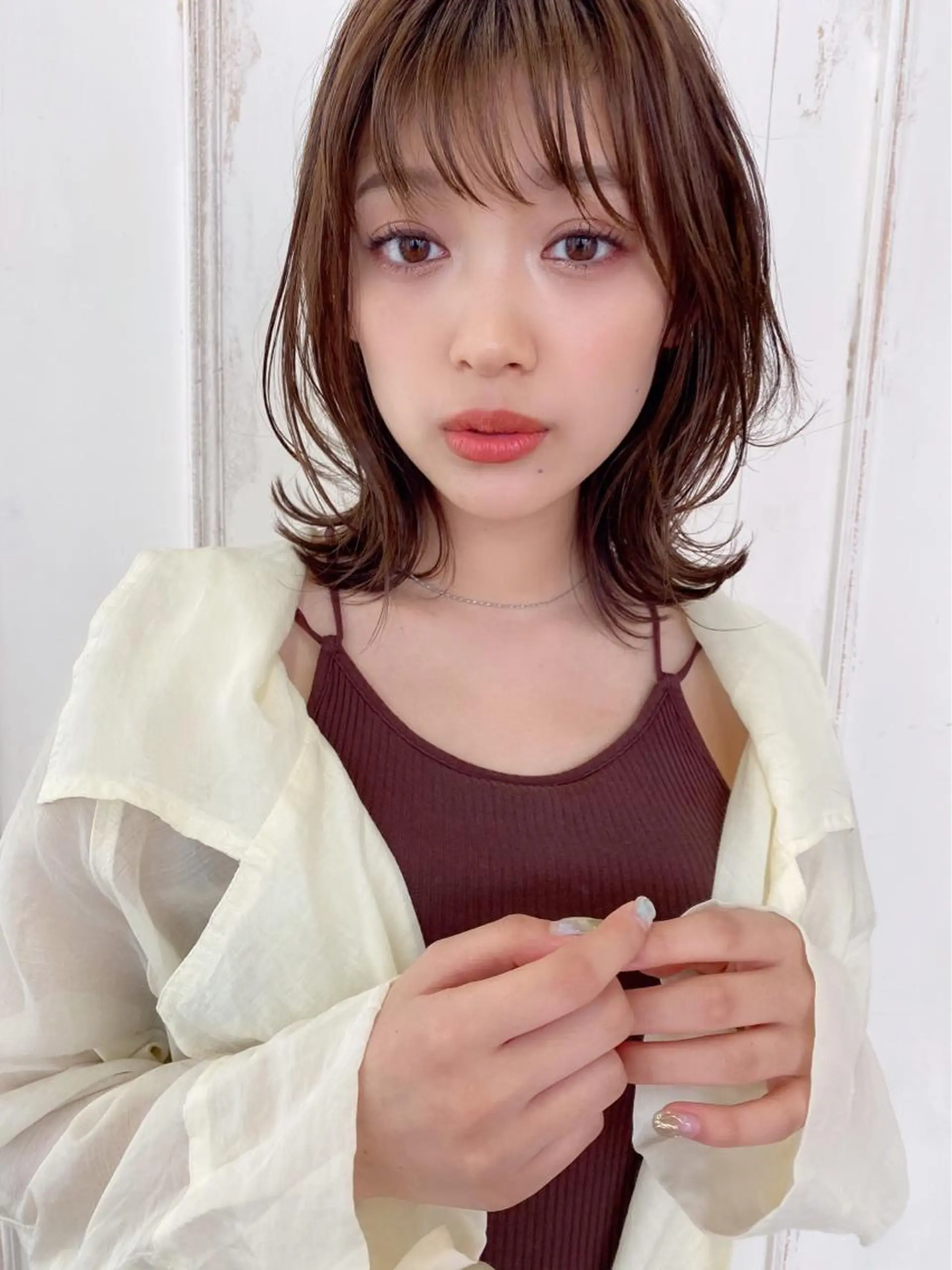 ミディアム レイヤーカット ウルフカット ウルフレイヤー 鎌倉 彩のヘアスタイル