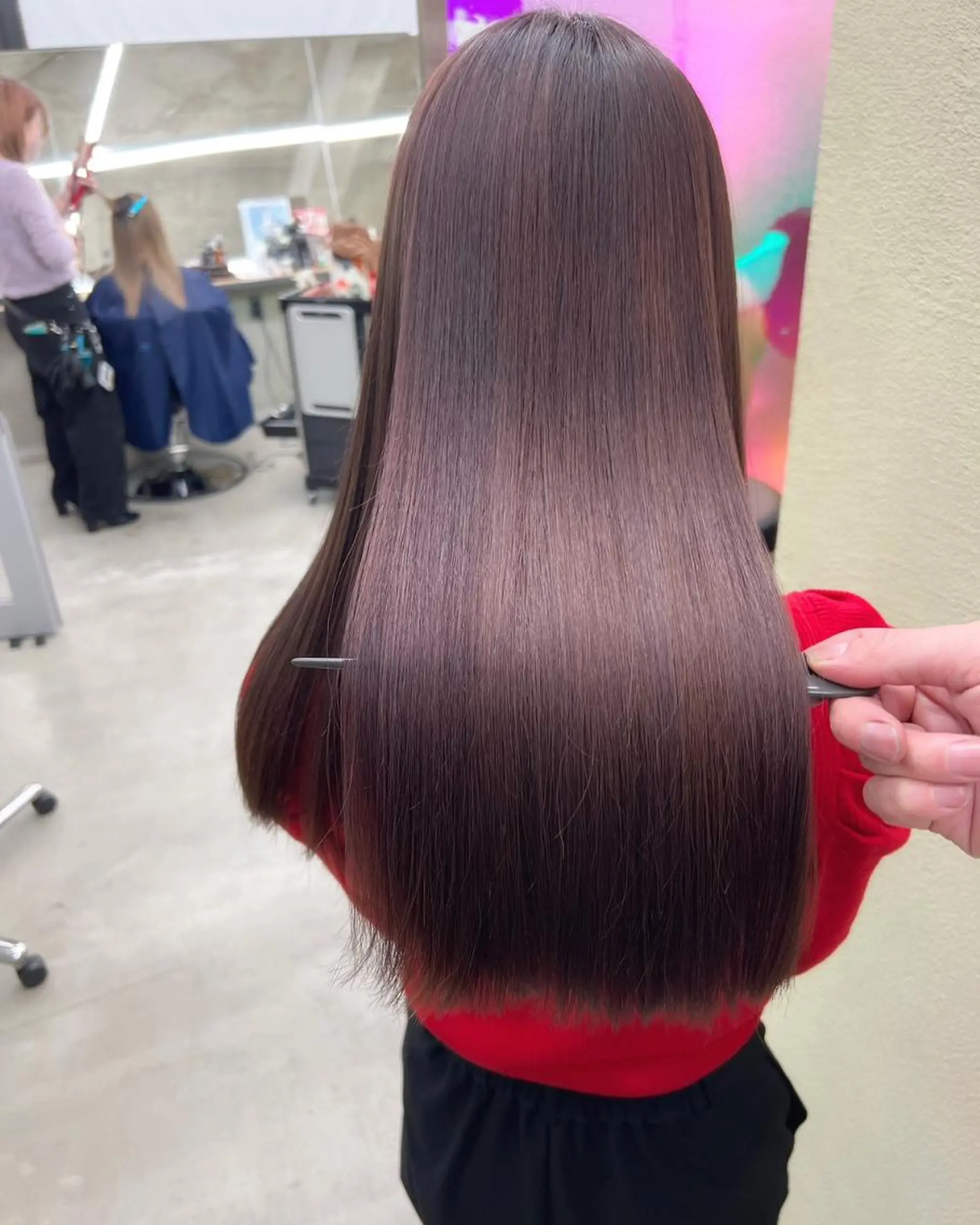 ミディアム カラー パーマ ヘアアレンジ ミディアムパーマ アディクシーカラー ベージュカラー ブリーチ ケアカラー ヘアカラー トリートメント ヘアケア特化型サロン newi 梅田のヘアスタイル