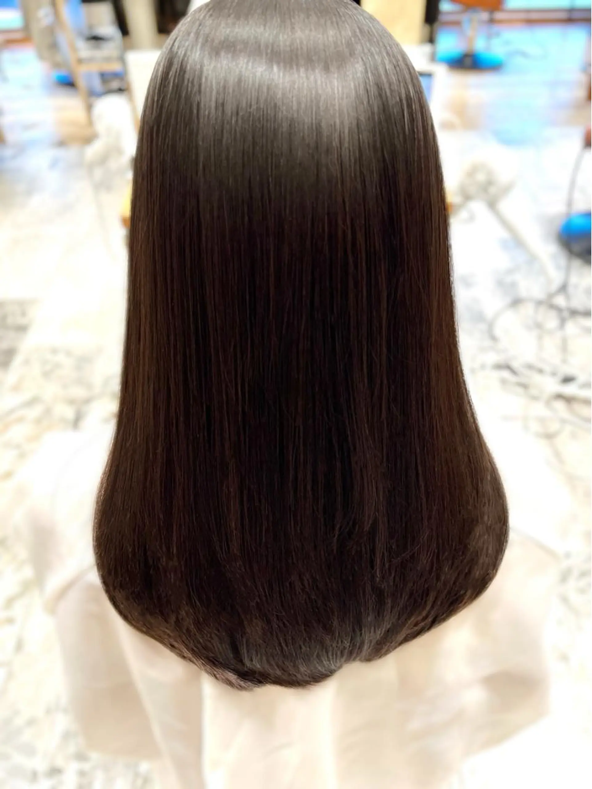 セミロング カラー 黒髪 ブリーチ ブリーチなしカラー 伸ばしかけ 髪質改善 美髪ヘッドスパ🫧 西山紗奈江💆♀️のヘアスタイル