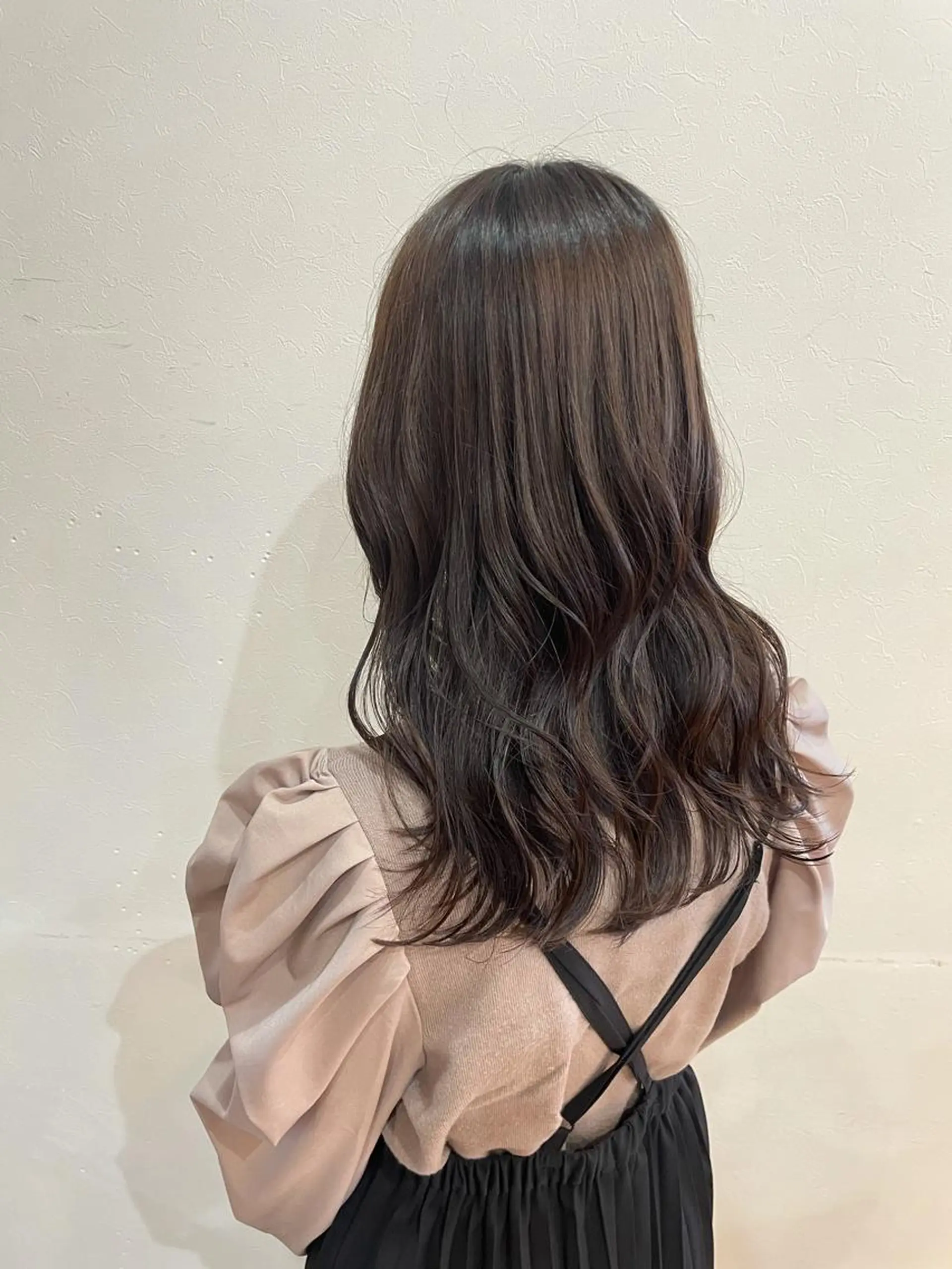 セミロング Freez オオヤブ カホのヘアスタイル