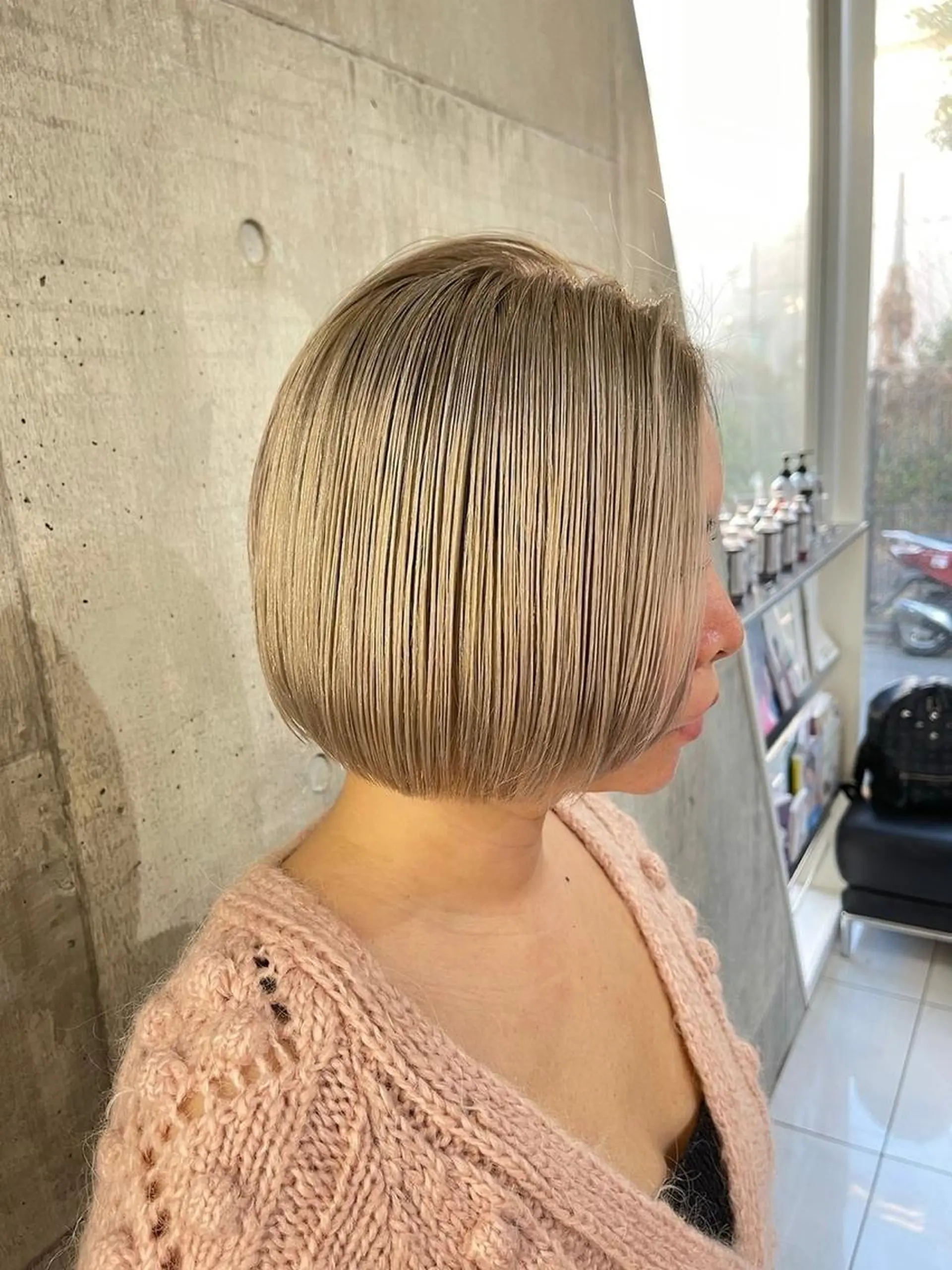 ショート カラー 前田 桃花のヘアスタイル