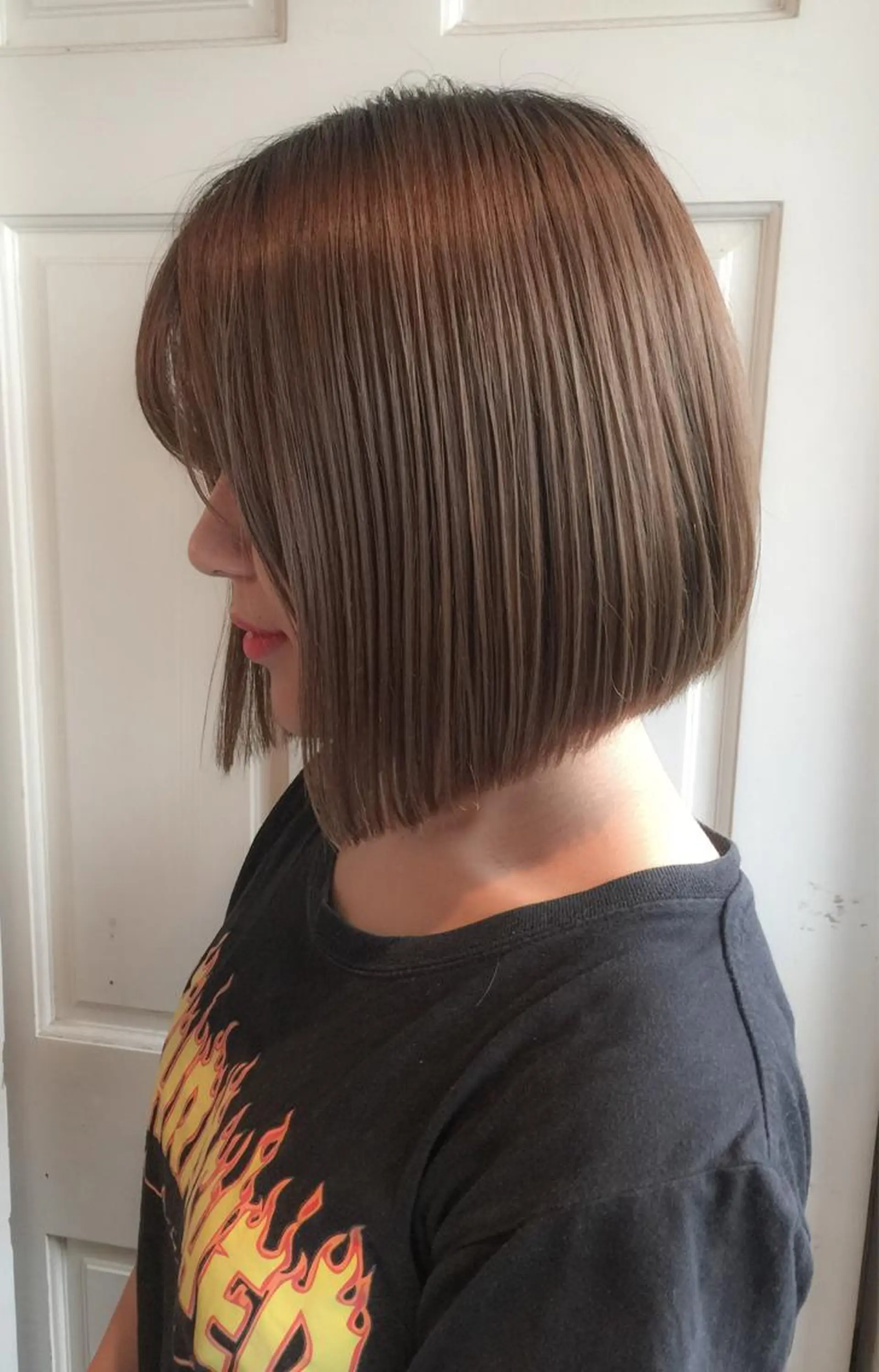 ショート ハイライト タンバルモリ ホワイト&レイヤーカ ットエクステ長畠俊輔のヘアスタイル