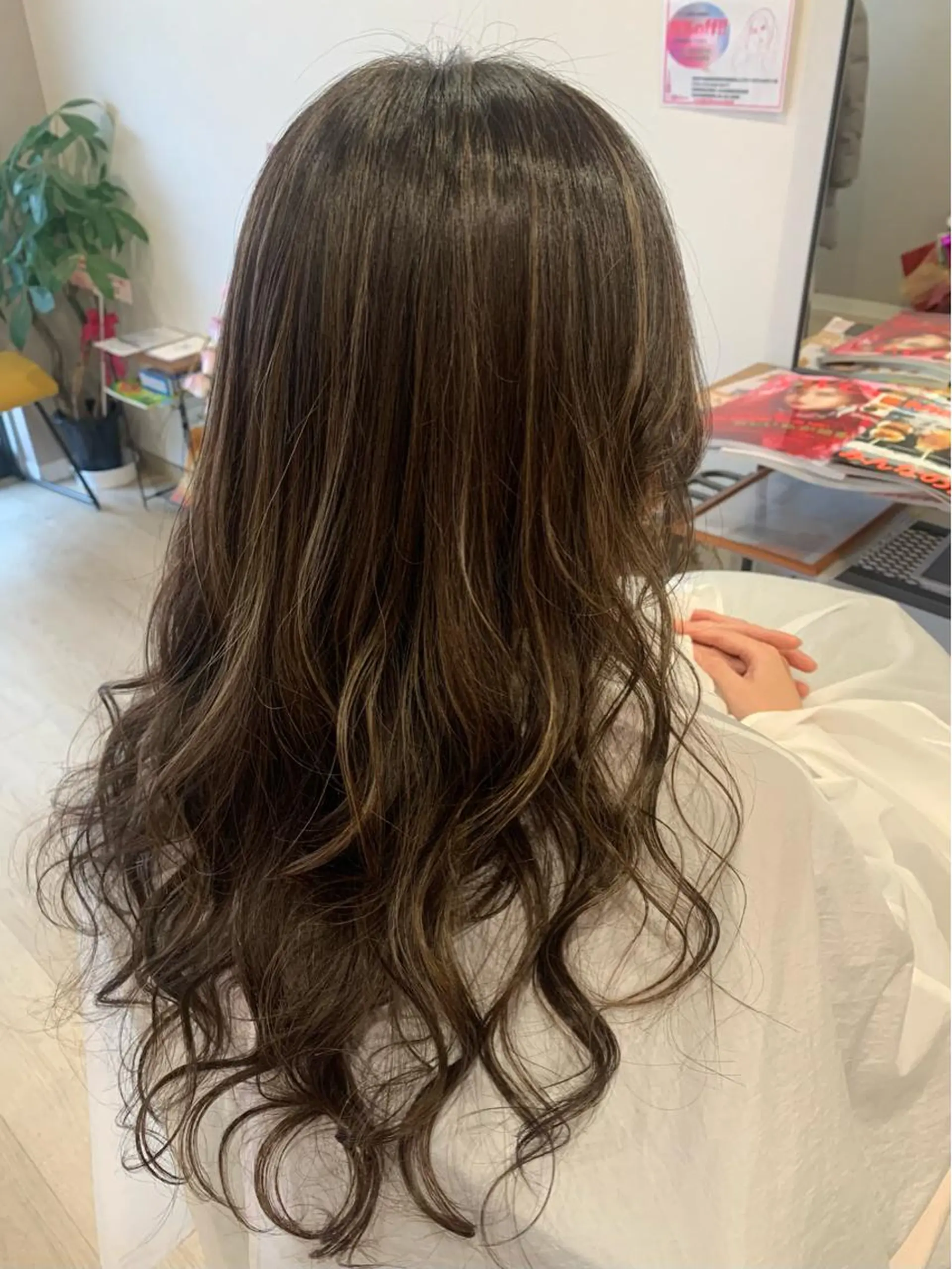 ロング カラー ブリーチ hair & spa Nalu所属・hair & spa Naluのヘアスタイル