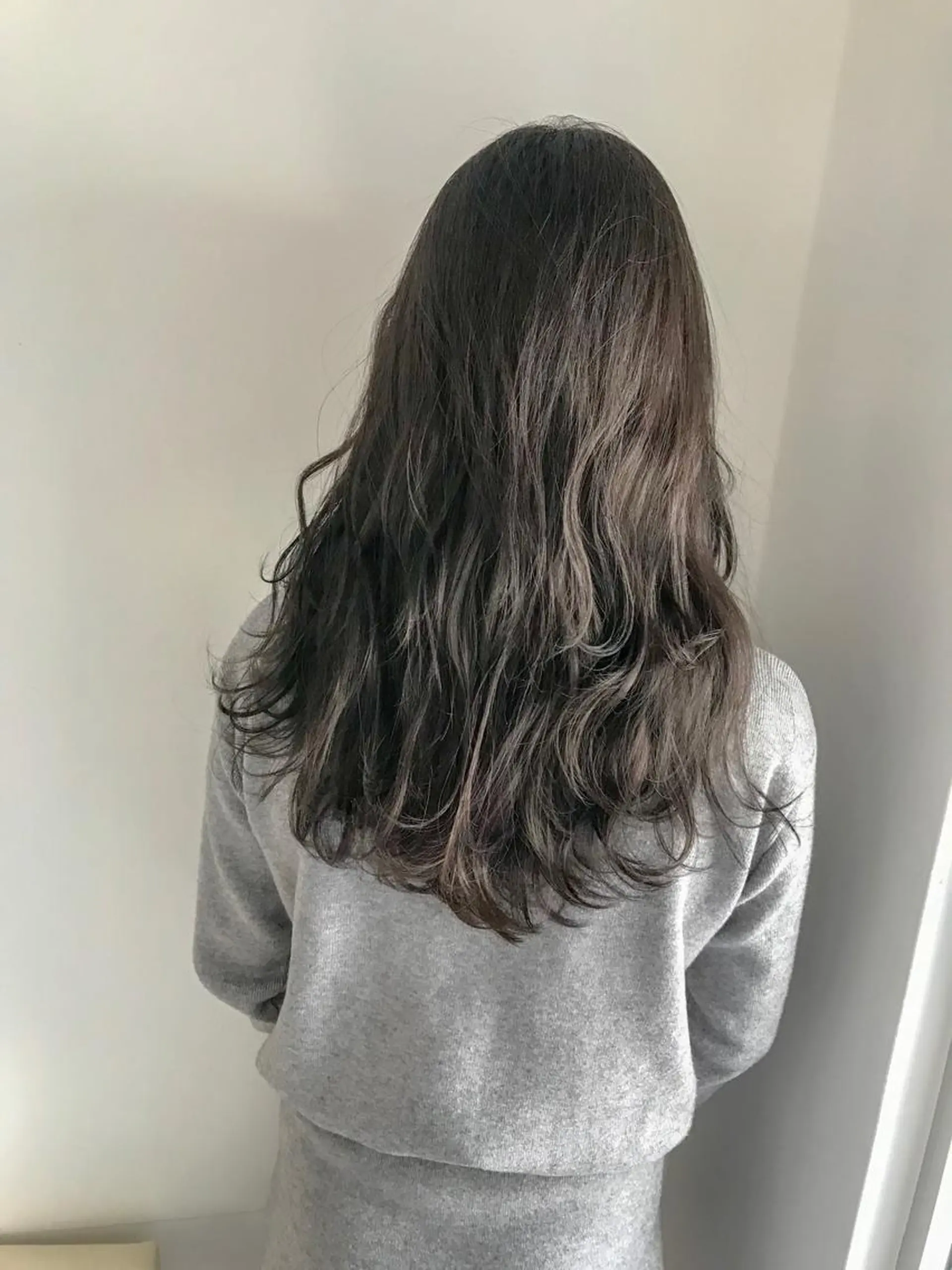 ロング 💫カットはなんでも 得意です✂️のヘアスタイル