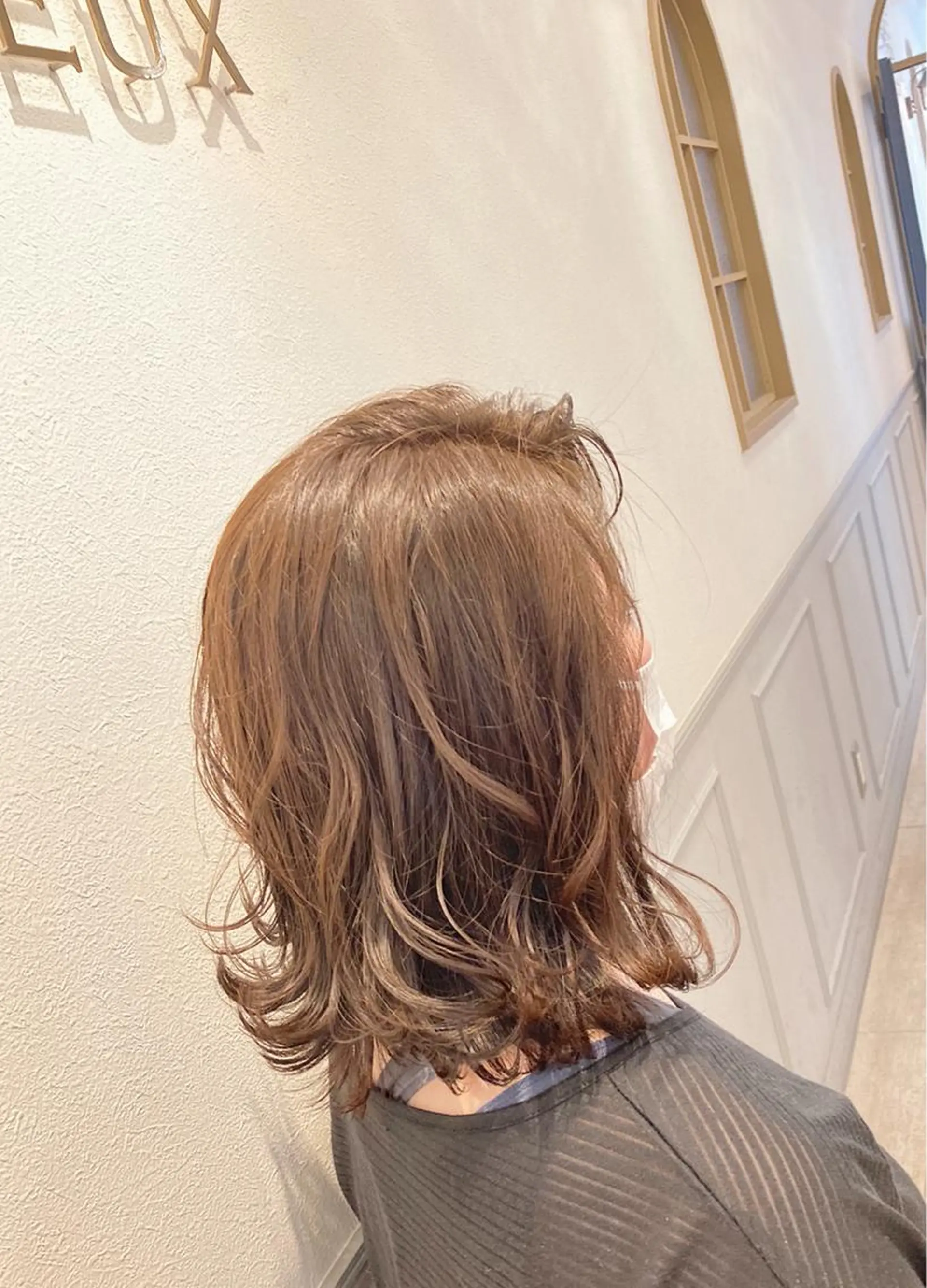 ミディアム カラー 菅原 綾のヘアスタイル