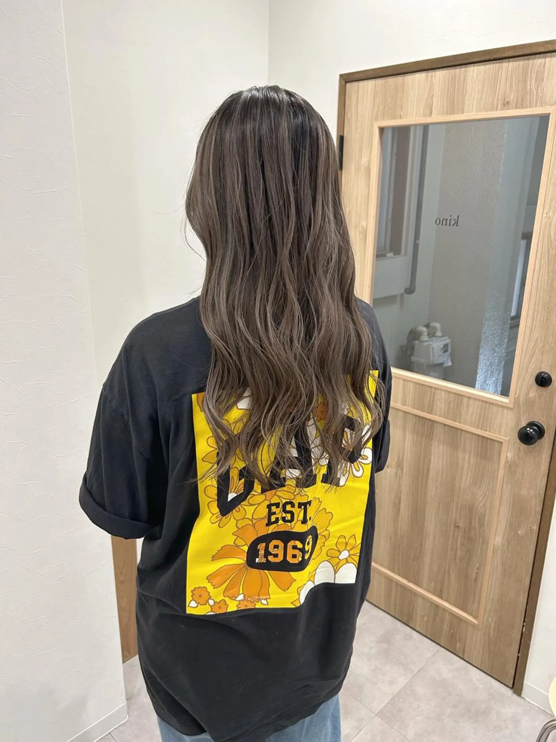 ロング カラー アッシュ アッシュグレー アッシュグレージュ バレイヤージュ ベージュカラー ボブ/ハイトーン 立川loose 下田のヘアスタイル