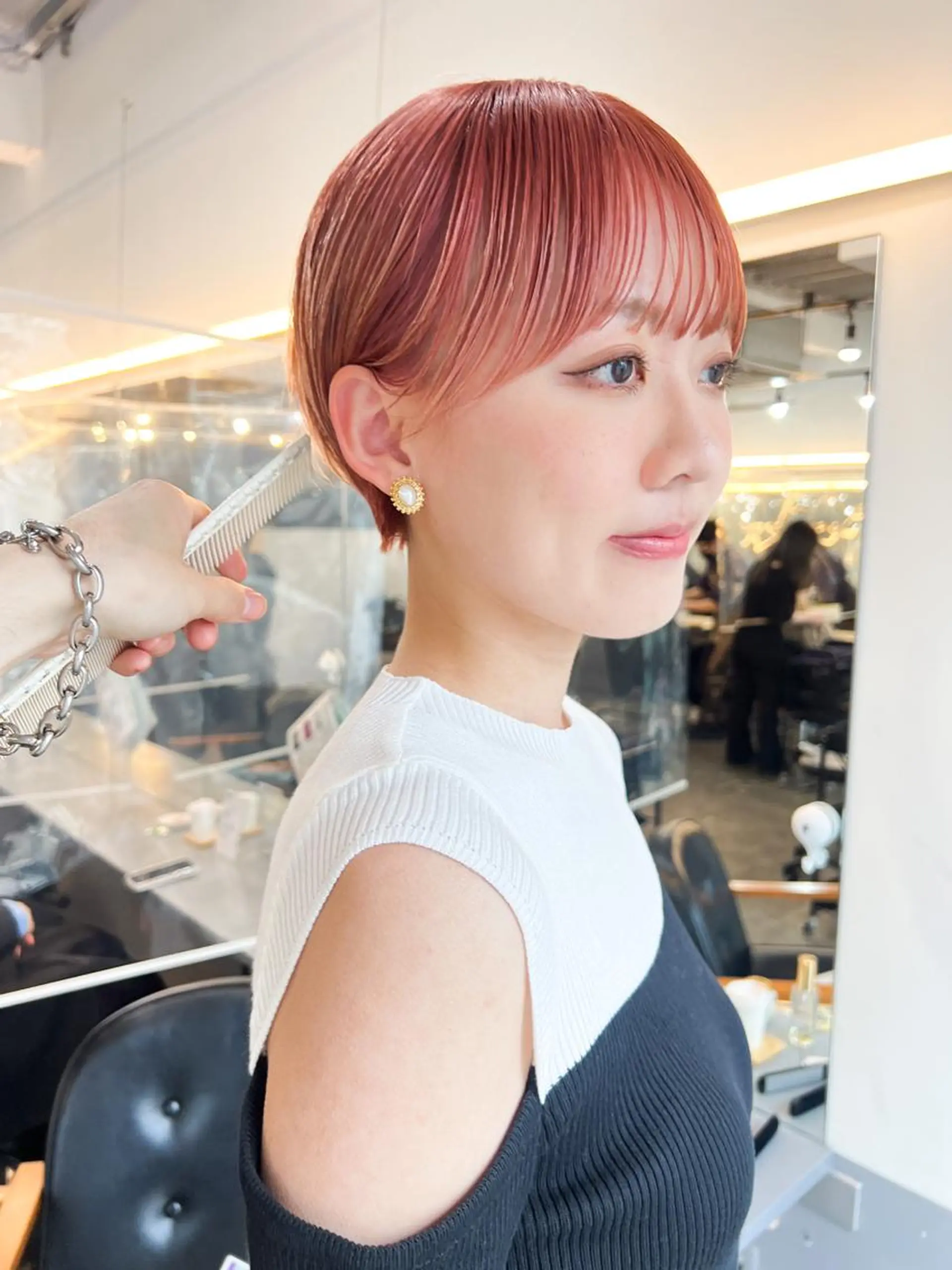 ショート カラー レイヤーカット/ 火ノ見🪡のヘアスタイル