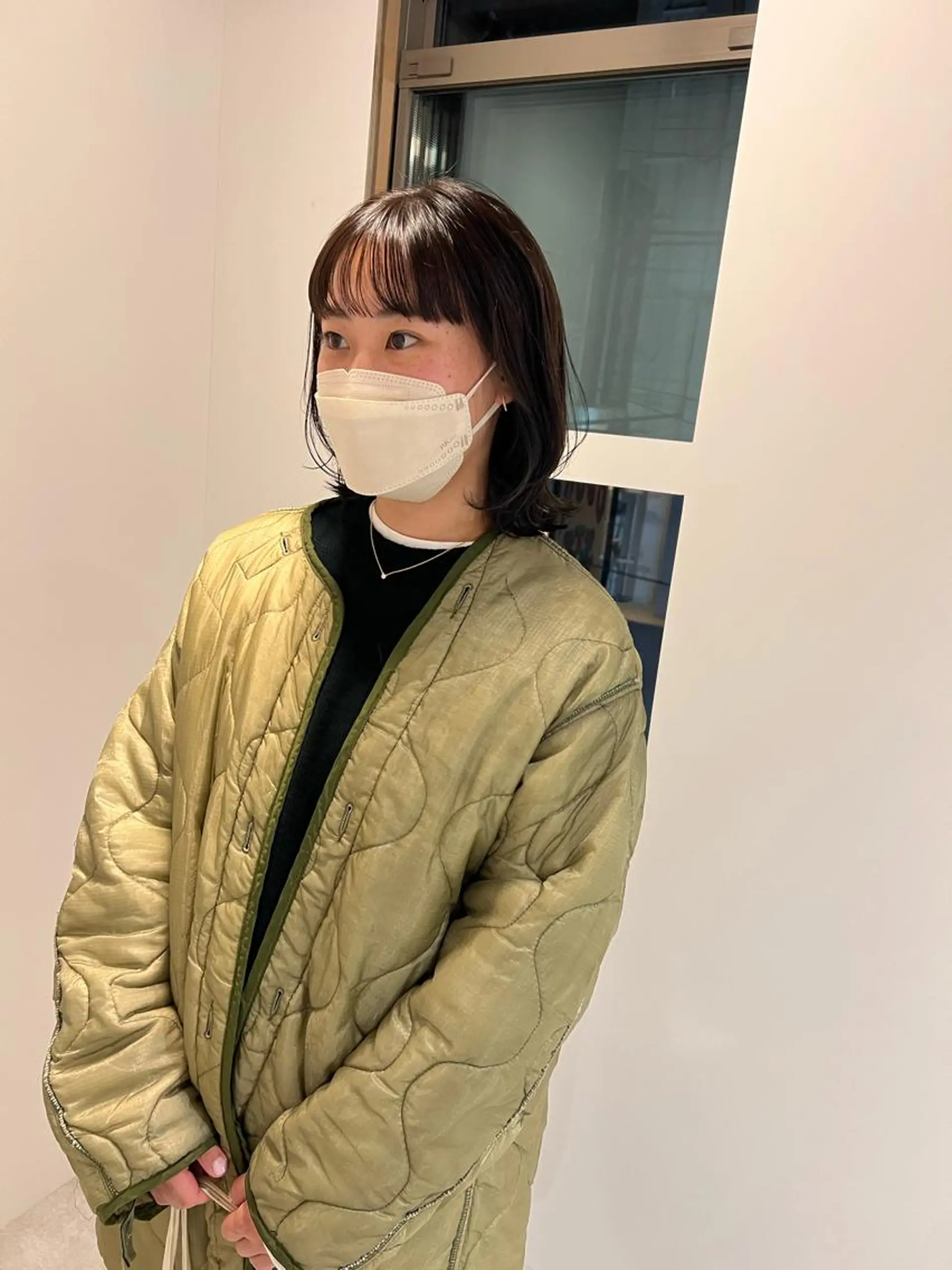 ミディアム カラー ミディアムパーマ レイヤーカット io濱川 遥のヘアスタイル