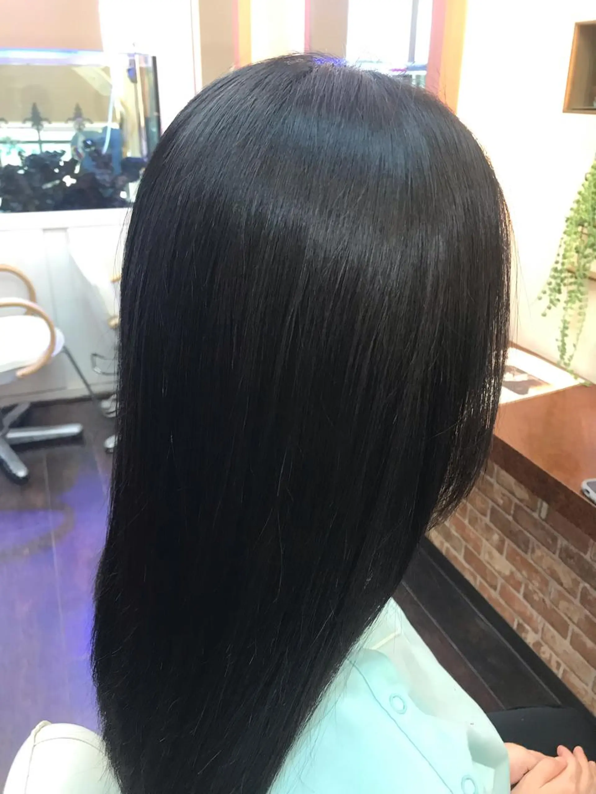 セミロング パーマ 桧山 真のヘアスタイル