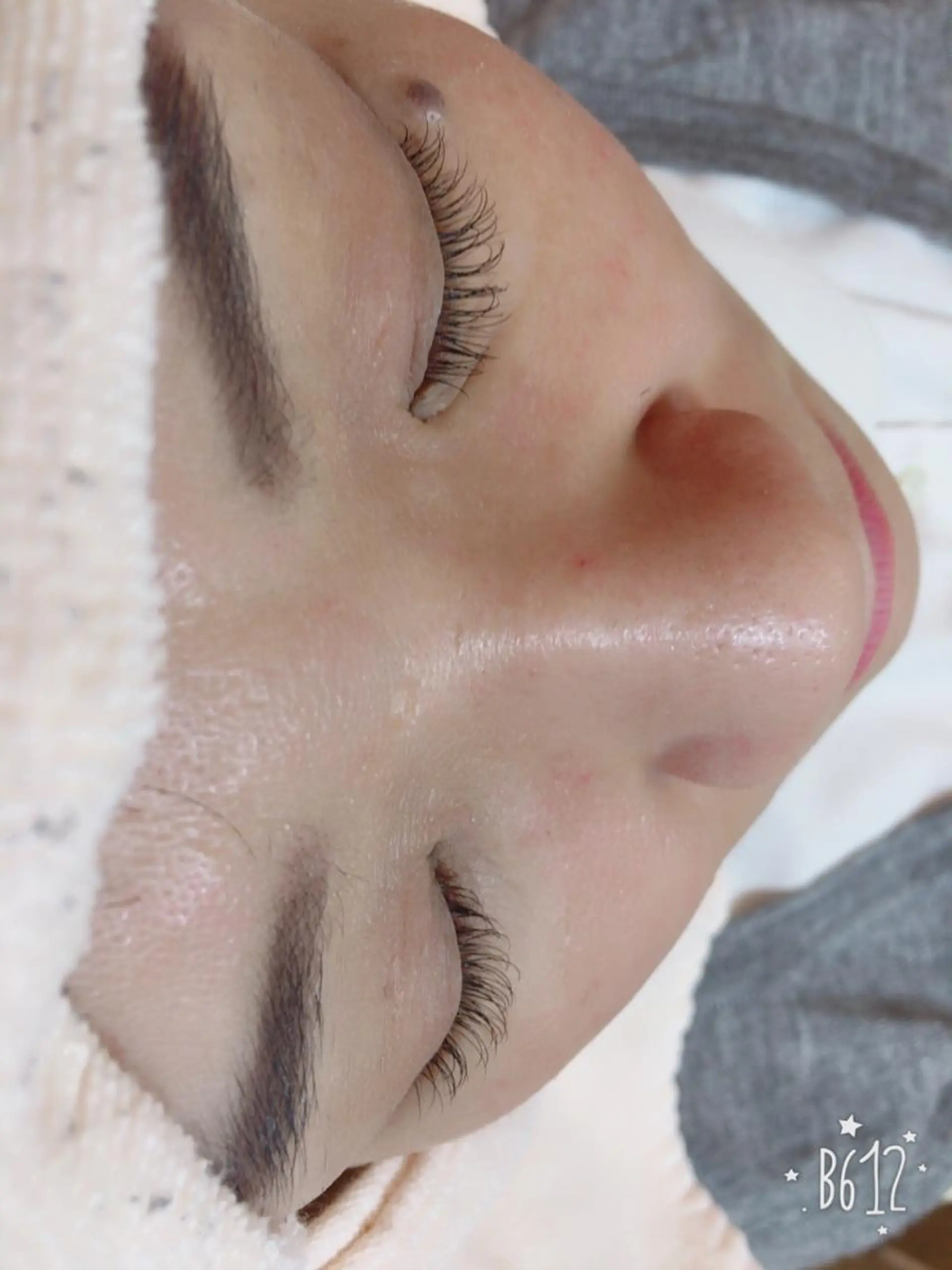 マツエク・マツパ ku-to  東川口所属・ku-to 井上　晴日のヘアスタイル