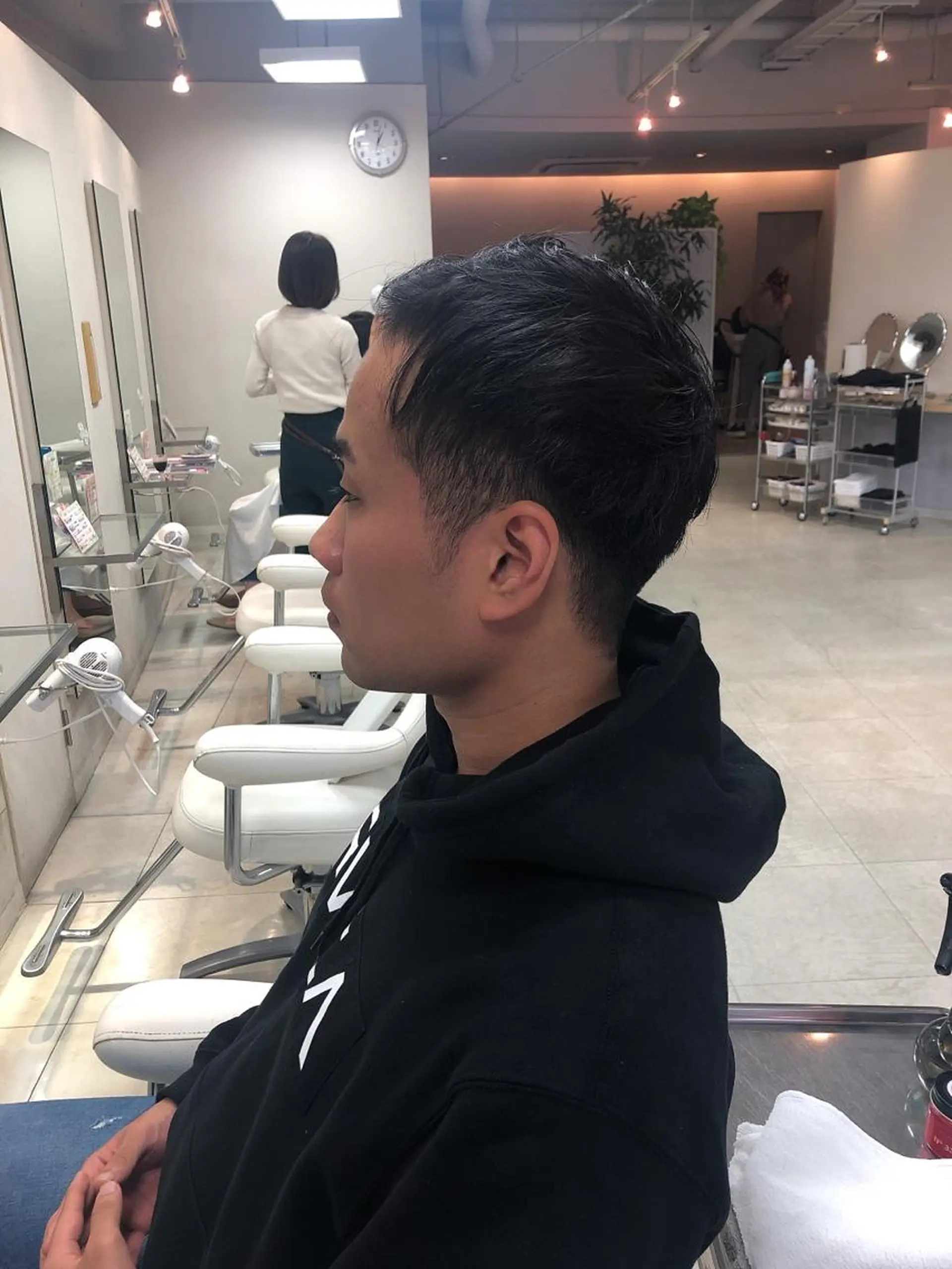 メンズ 阿部 美咲のヘアスタイル