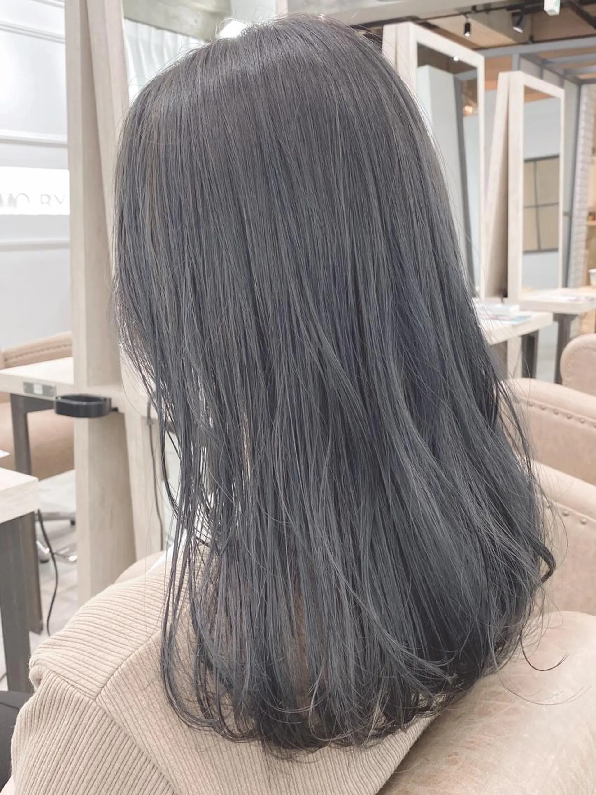 セミロング カラー Resta所属・カミヤ タカヒロのヘアスタイル