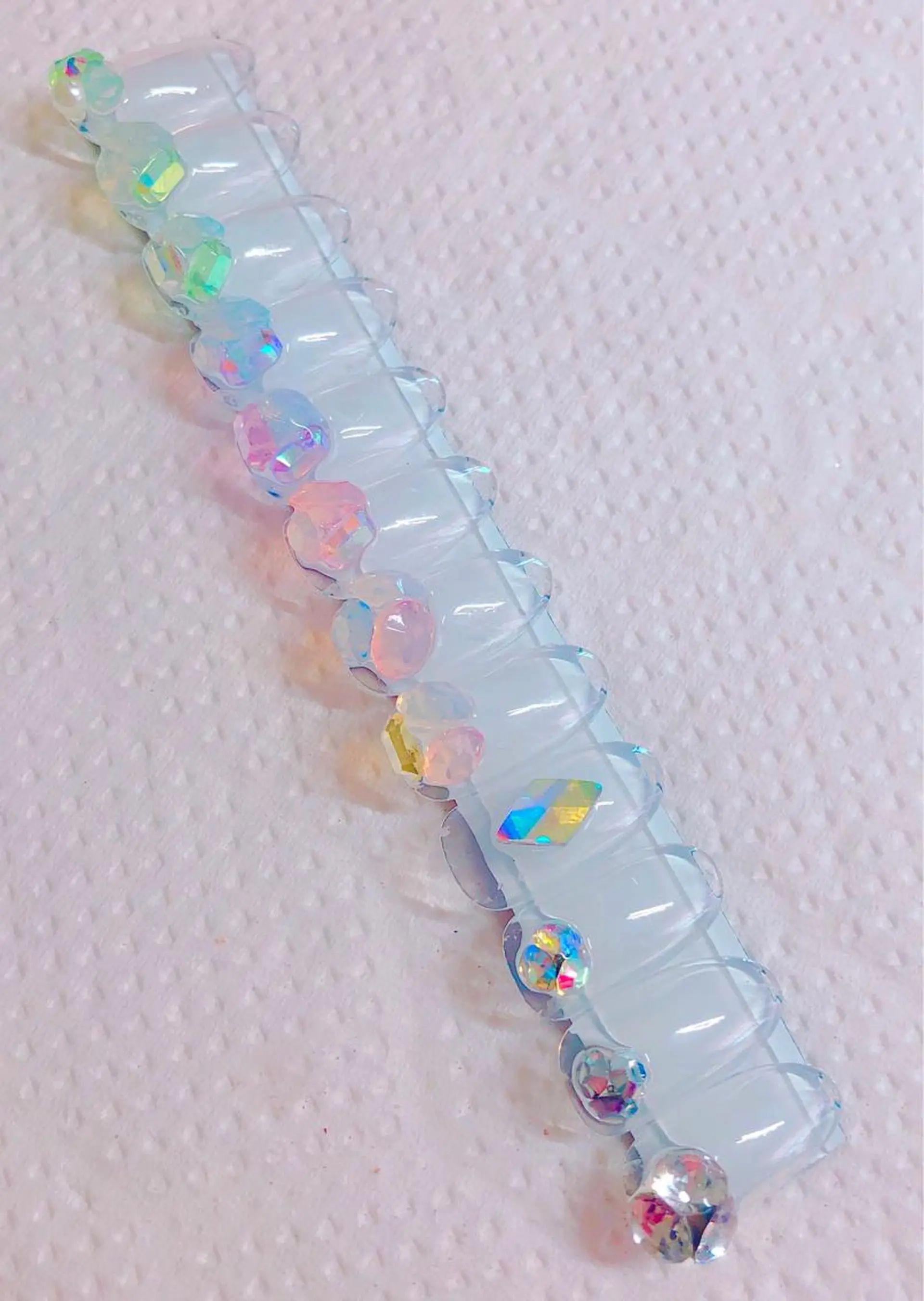 ネイル アートネイル クリアネイル ストーンネイル CROWN プライベートサロンのネイルデザイン