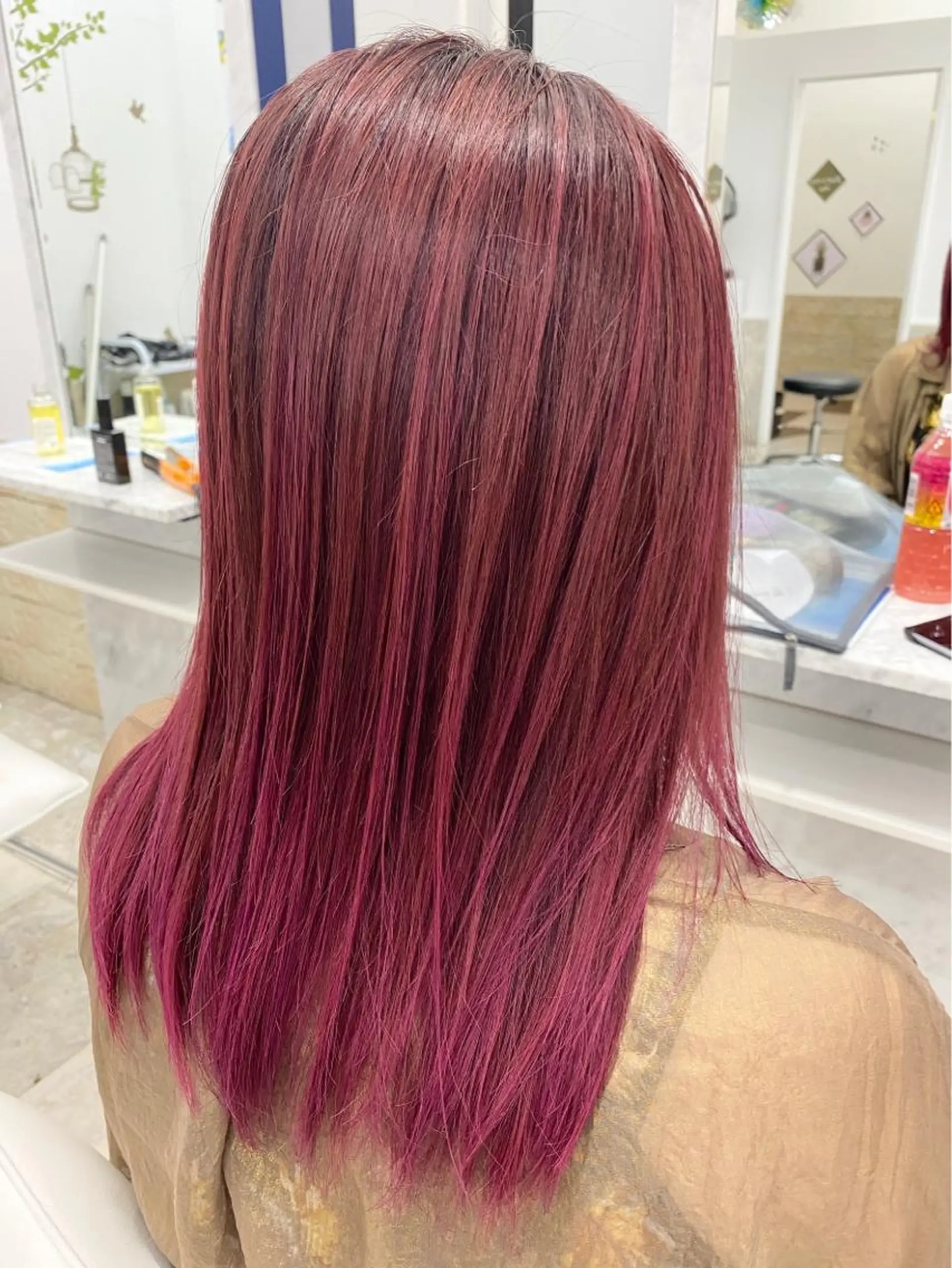 セミロング カラー 🧸縮毛矯正特化 金澤 彩香🎀のヘアスタイル