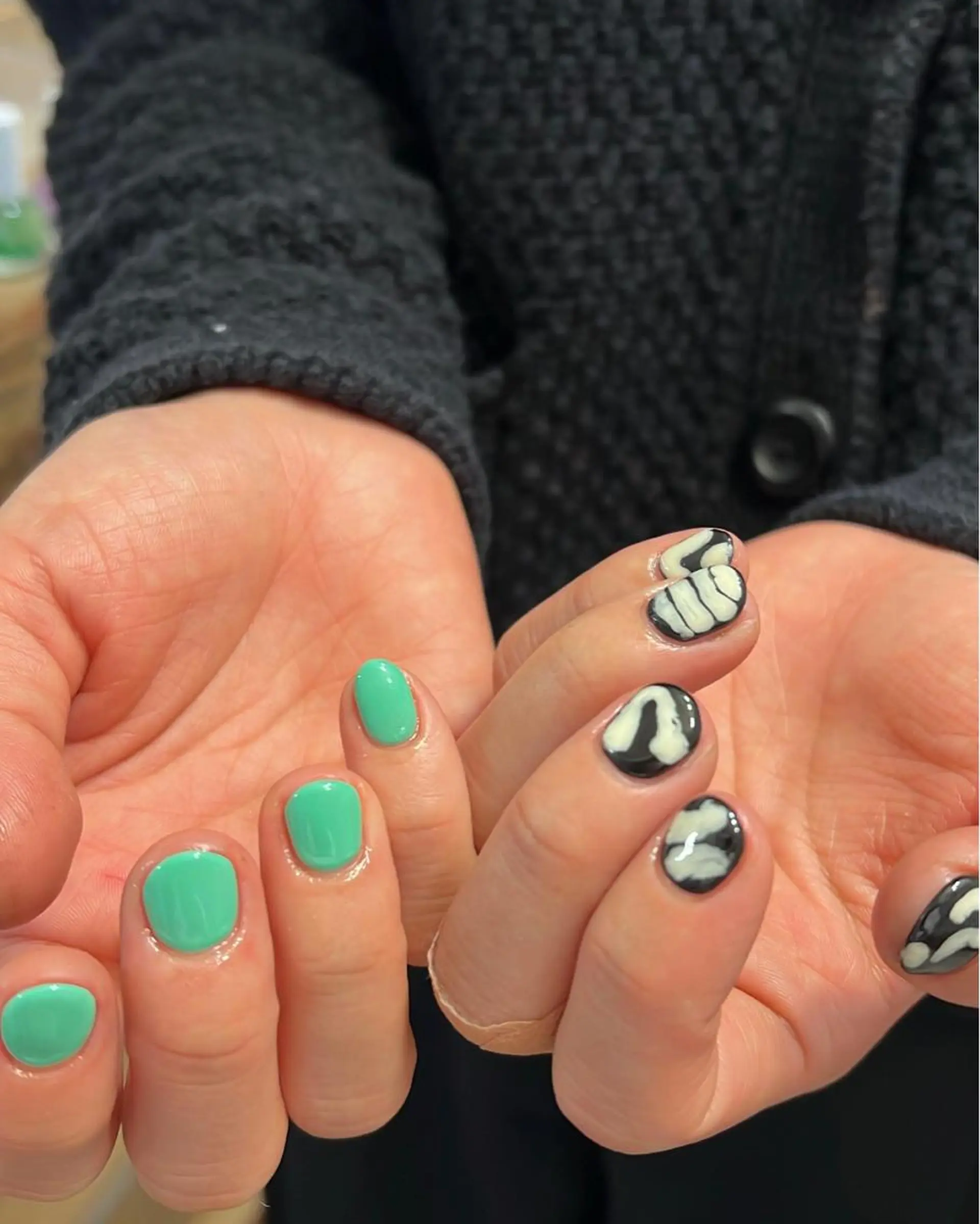 ネイル ハンドネイル フットネイル ハンドケア Nes.Nail所属・Miyagi Asamiのネイルデザイン