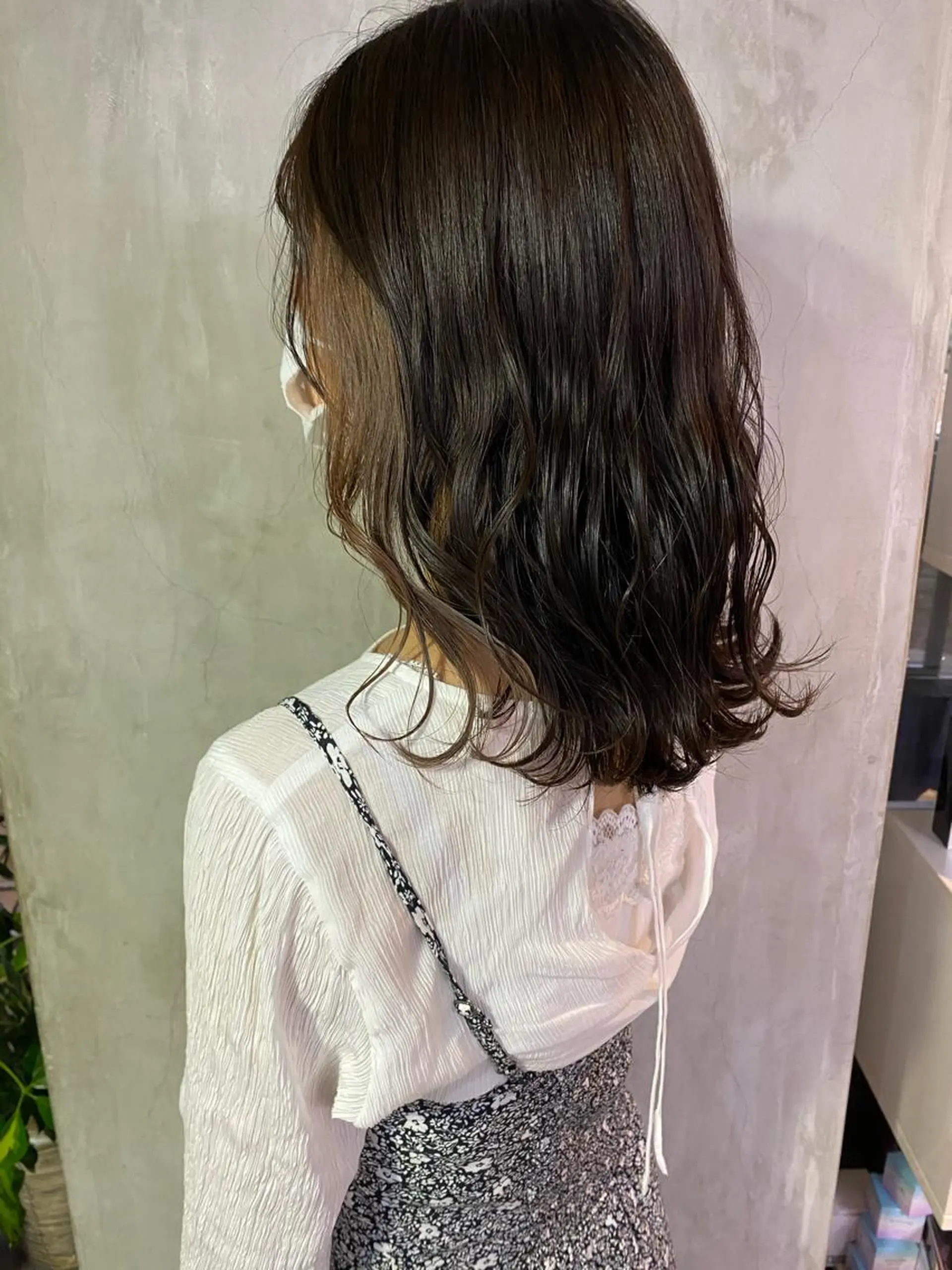 セミロング カラー ヘアアレンジ 切りっぱなしボブ/ デザインカラー店長のヘアスタイル