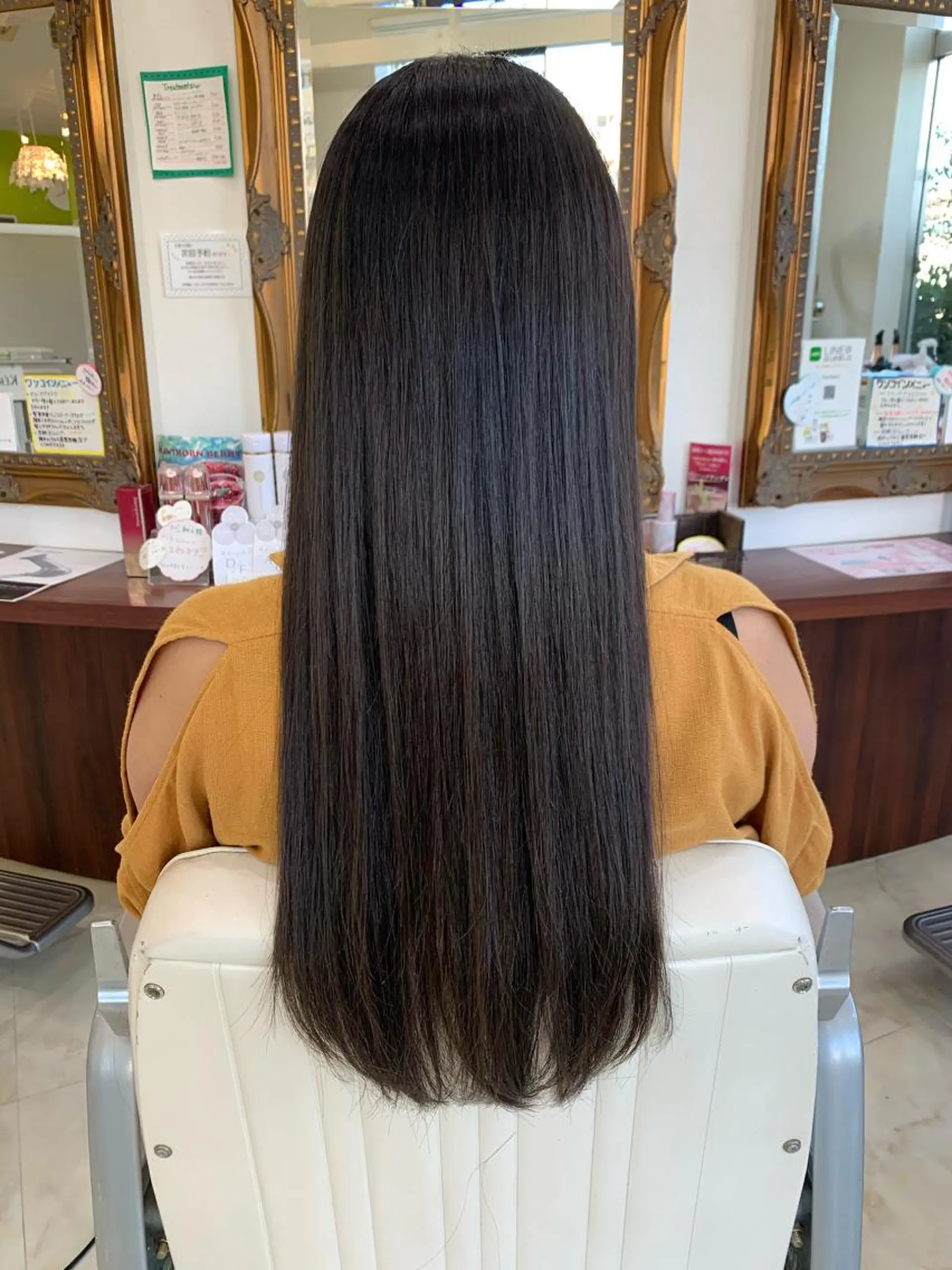 ロング カラー アッシュ アッシュブラウン ブラウンカラー Rapt.HAIR所属・Rapt.HAIR 中村 知里のヘアスタイル