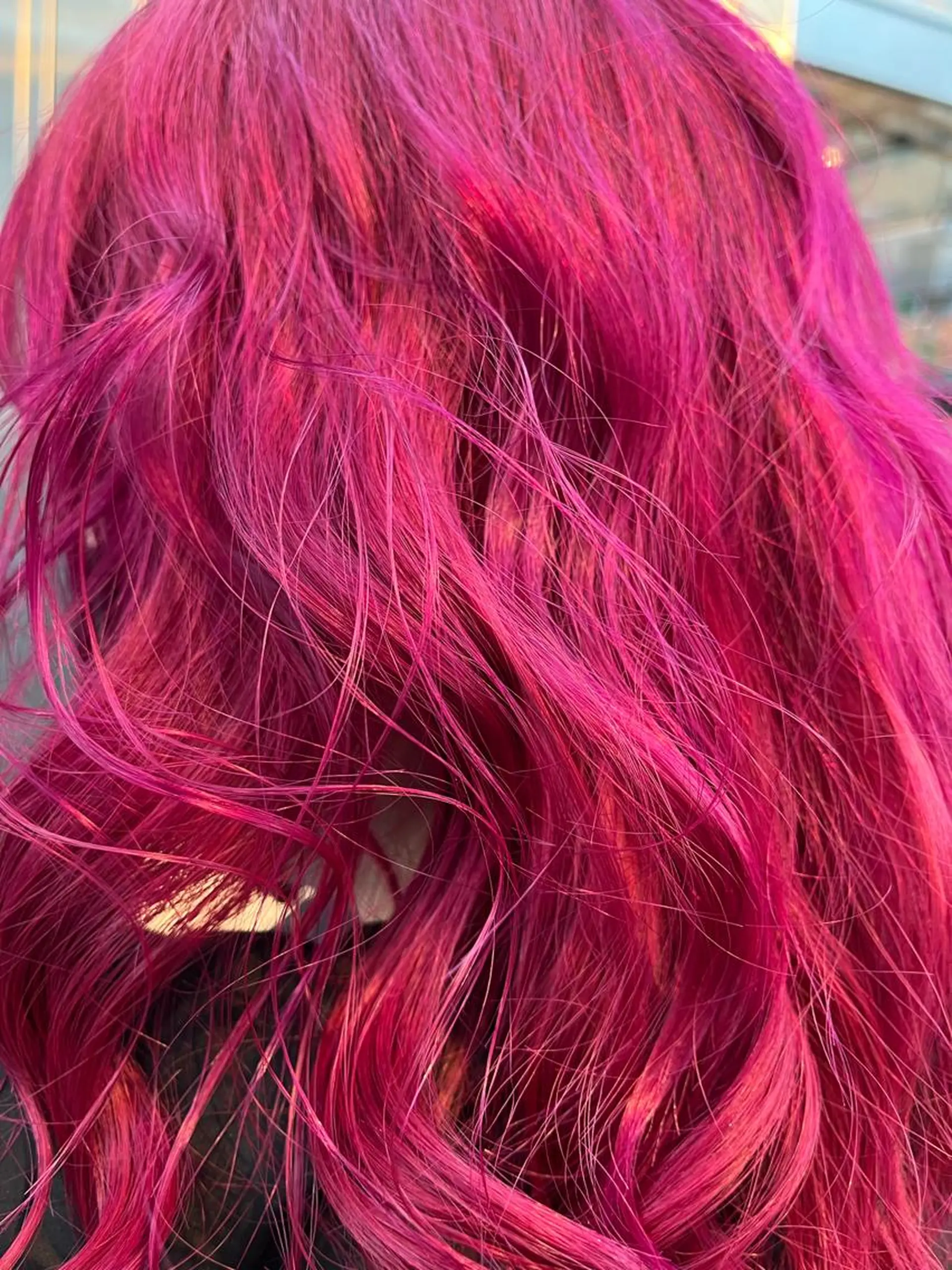 ミディアム カラー Haco＋所属・ウルフ/レイヤー Miinaのヘアスタイル