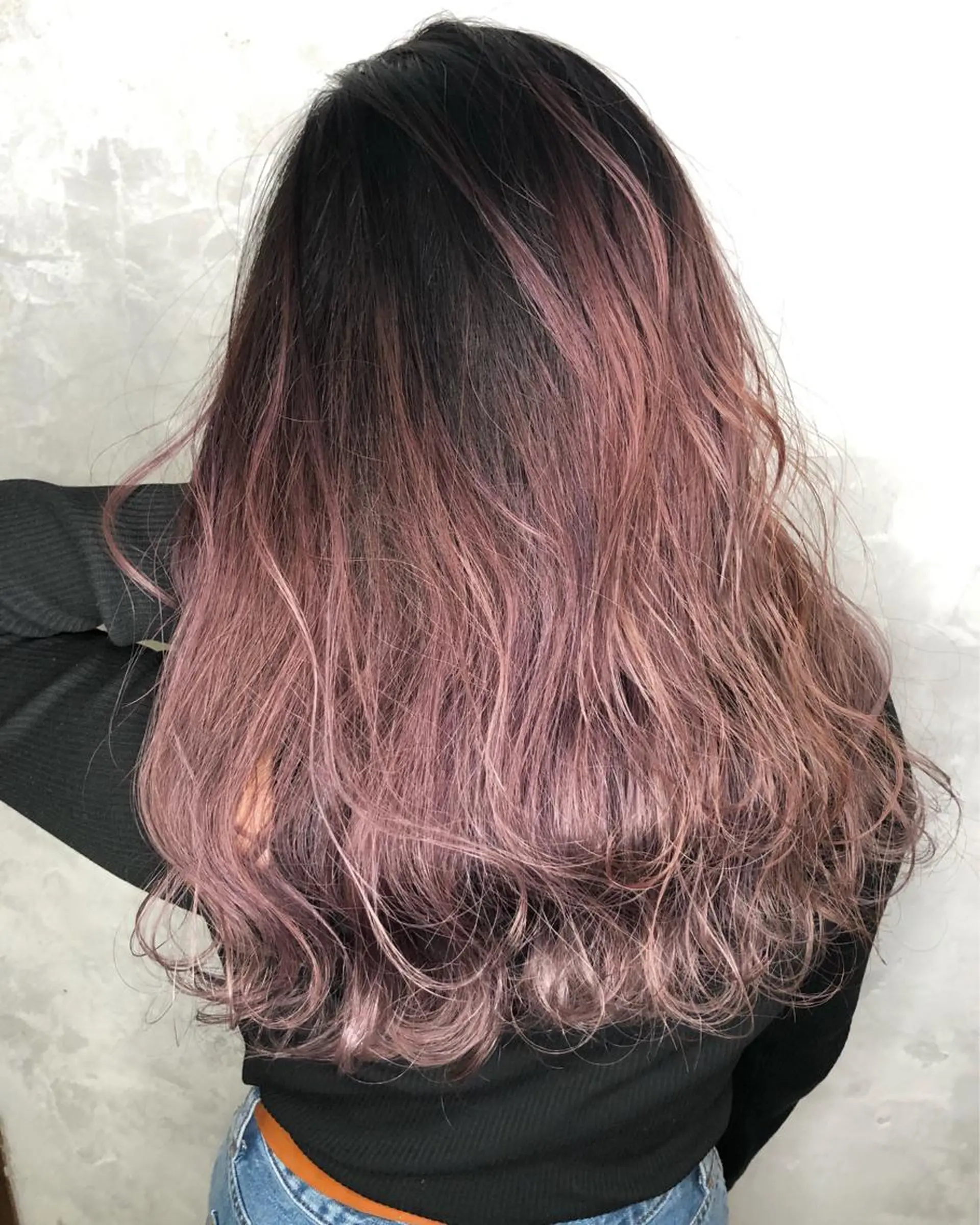 ミディアム カラー ヘアアレンジ ヘアカラー トリートメント 遠藤 拓馬のヘアスタイル