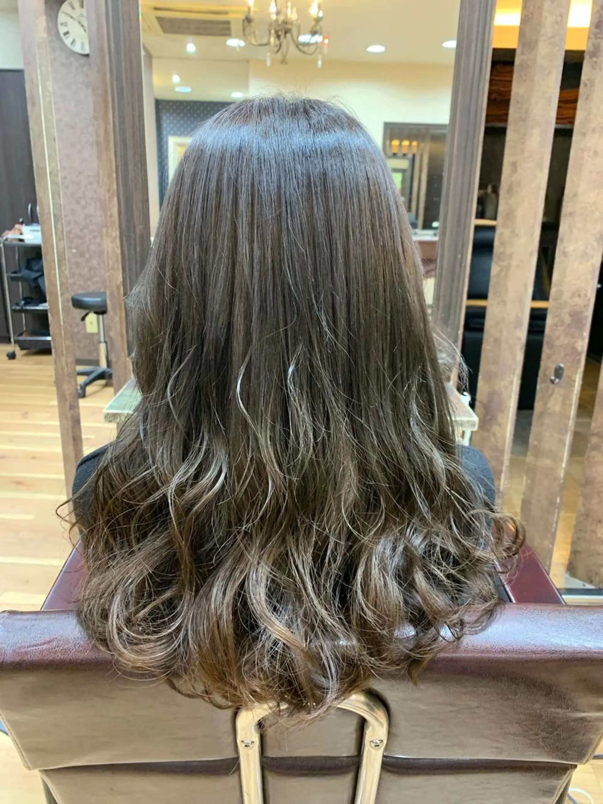 ロング カラー ヘアアレンジ 髪質改善🩵艶髪 ストレート🩵山口のヘアスタイル