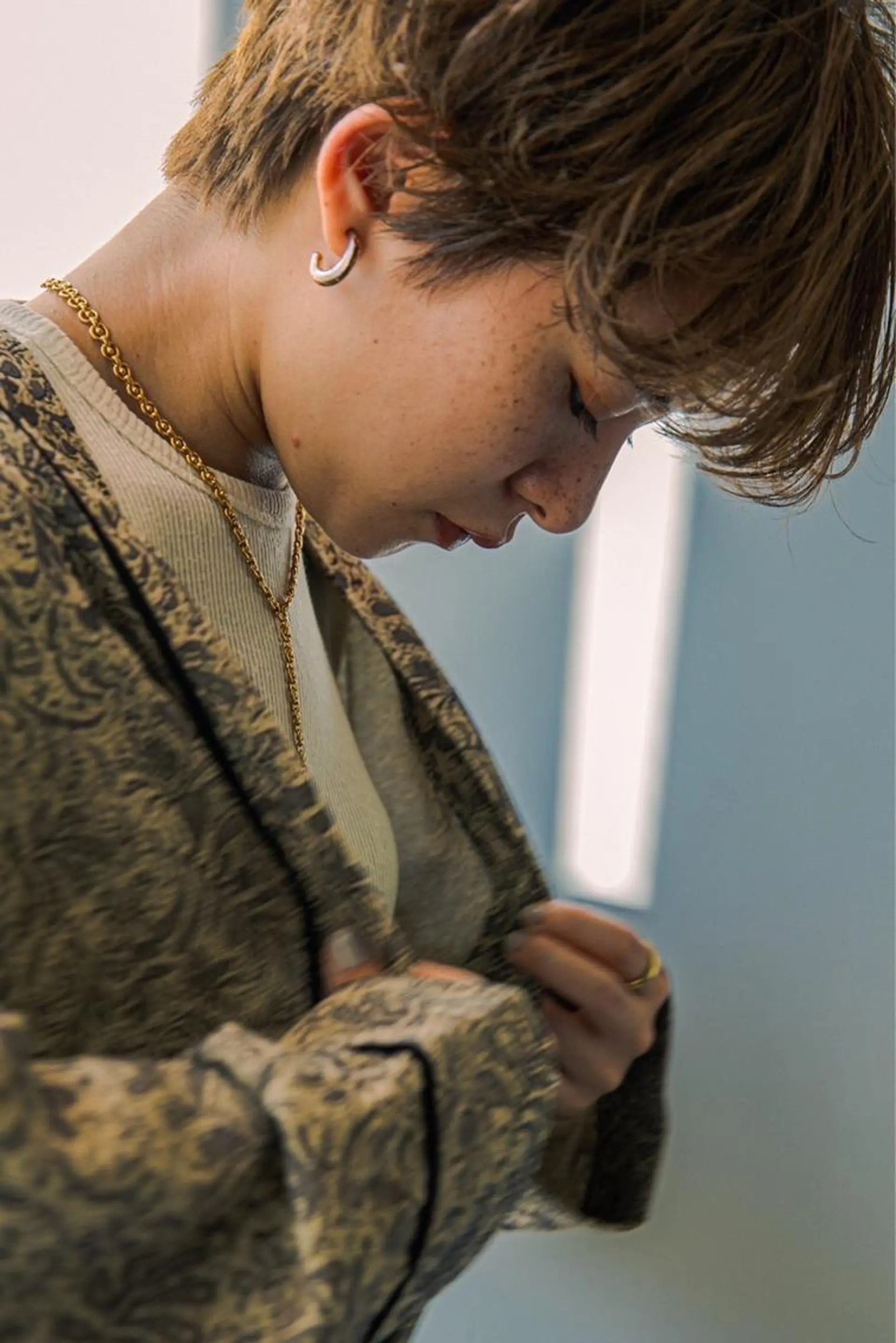 ショート カラー パーマ ヘアアレンジ ツイストスパイラルパーマ バレイヤージュ ブリーチ ケアブリーチ ダブルカラー カット ヘアカラー パーマ トリートメント ☀️Luana☀️ 公式/大通のヘアスタイル