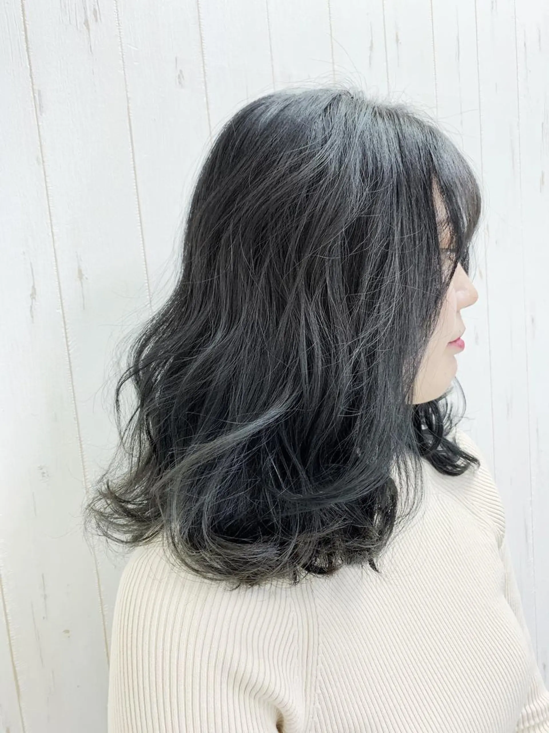 ミディアム カラー パーマ 指名支持率NO.1 スタイリストのヘアスタイル