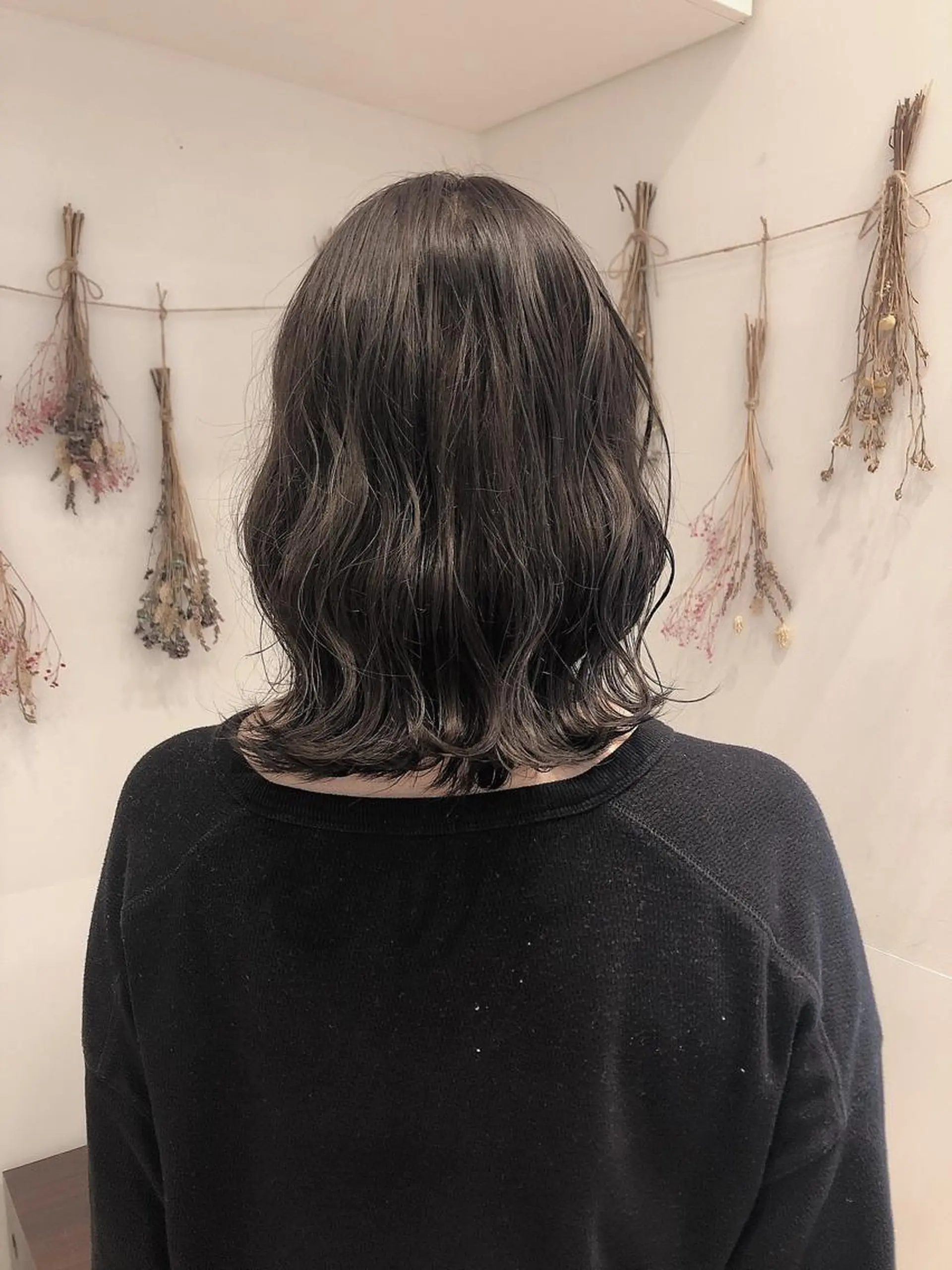 ミディアム カラー ダークグレー グレージュ はだゆうき @hadadan08のヘアスタイル